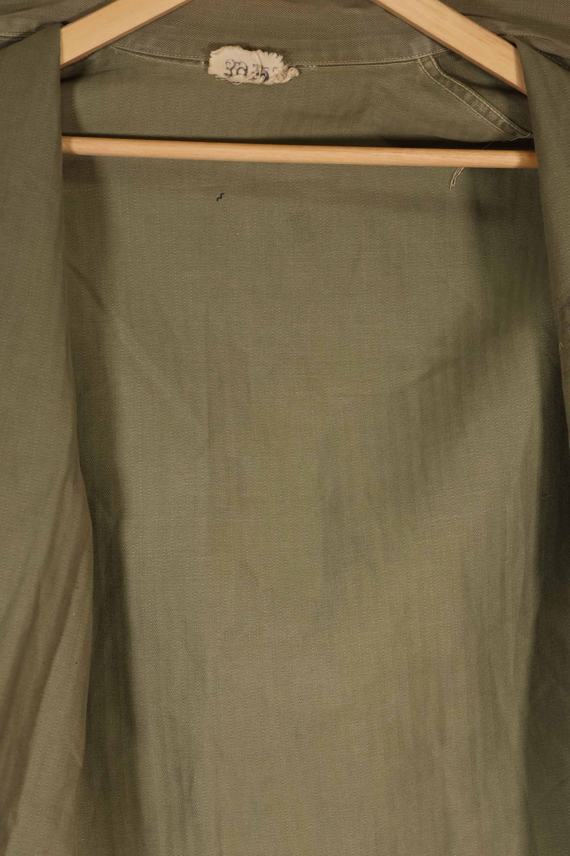 実物　1940年代　アメリカ海兵隊　USMC　M41 HBTユーティリティジャケット　退色あり　ポケット欠損