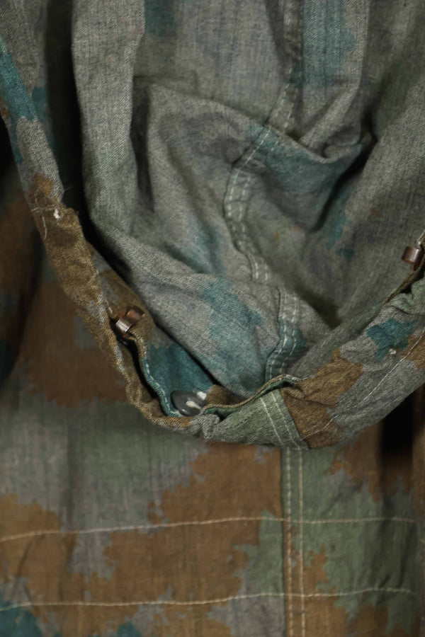 1962年东德人民军M58 Flächentarn狙击手罩衫，采用Blumenthan迷彩，几乎全新