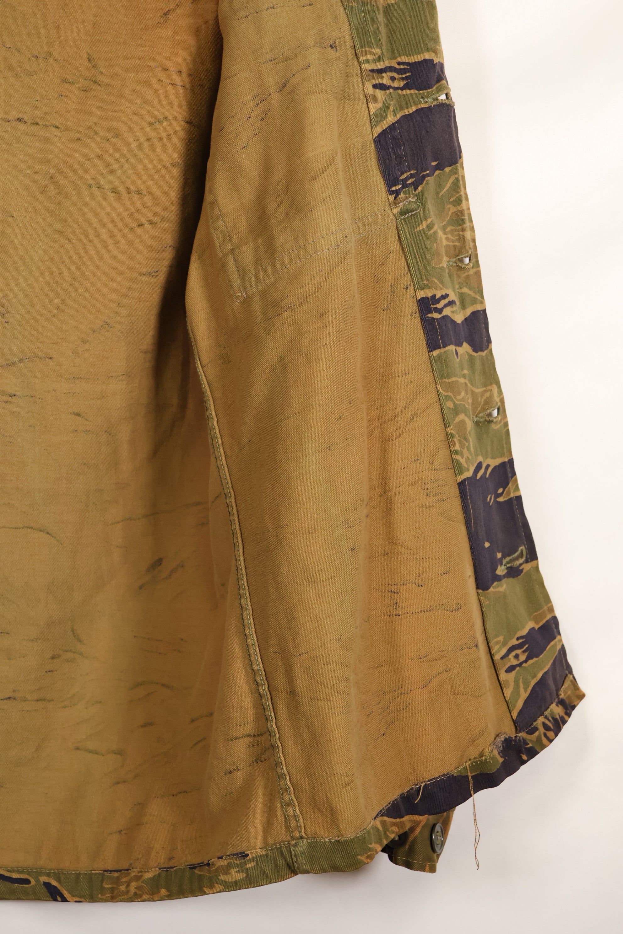 実物　A-M　タイガーストライプ　シャツ　ゴールドタイガー派生パターン　状態良い