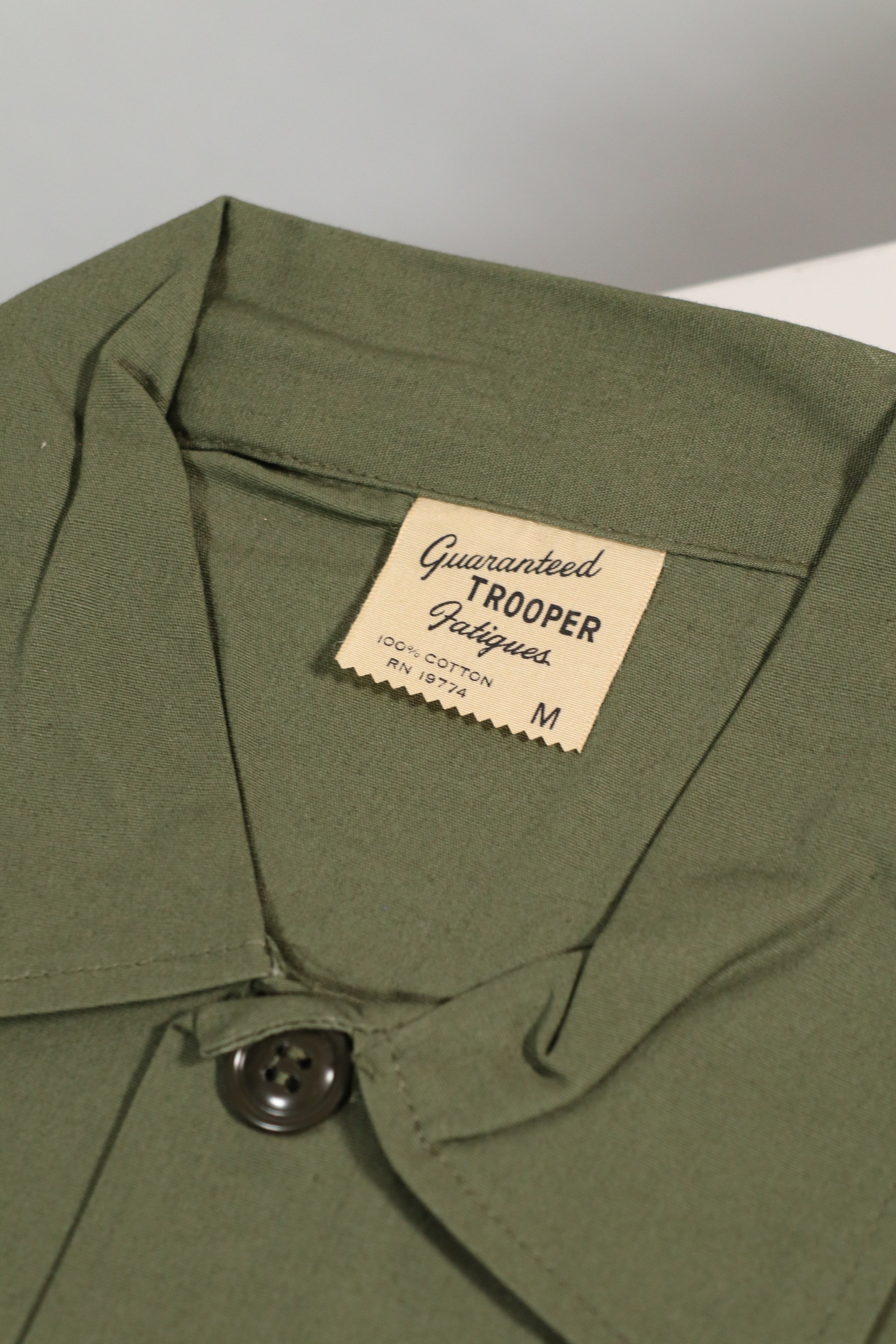 正品 Trooper OG-107 多功能衬衫，PX 品牌，全新未使用，M 码