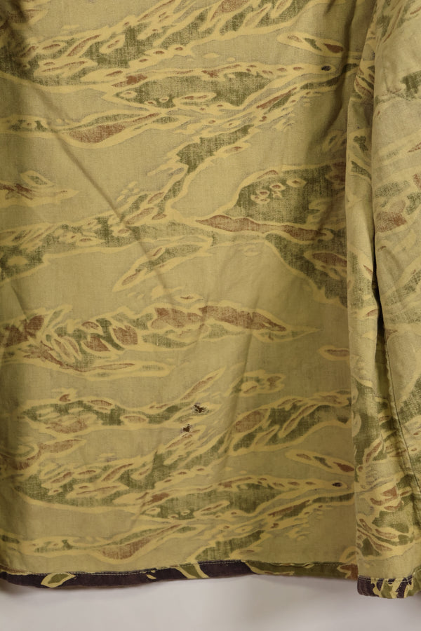 実物　レイトウォーパターン　USサイズ　タイガーストライプ　シャツ　ポケット改造あり　中古品