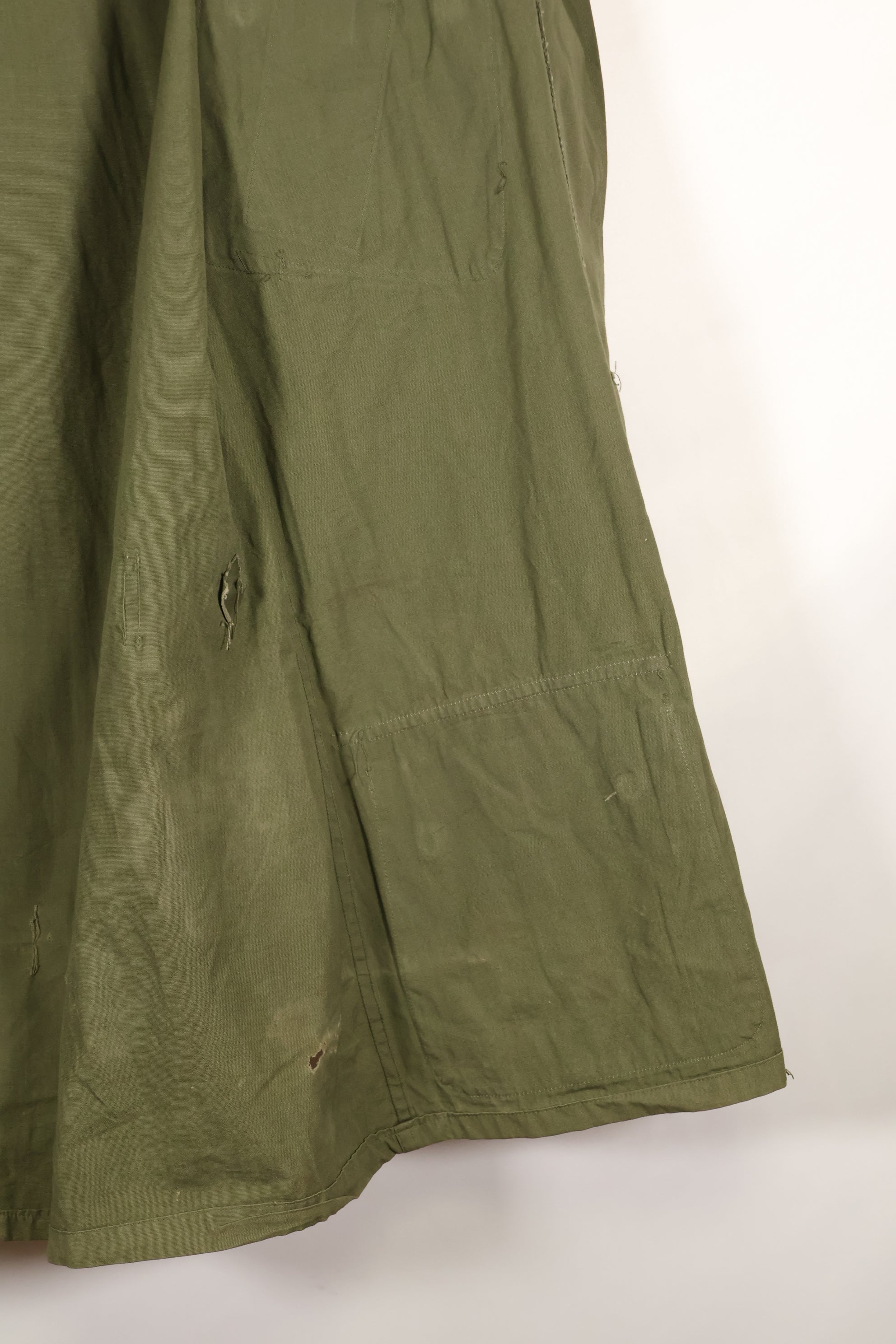 Circa 1965  S-L  2nd Model Jungle Fatigue Jacket  Stains and scuffs  Used