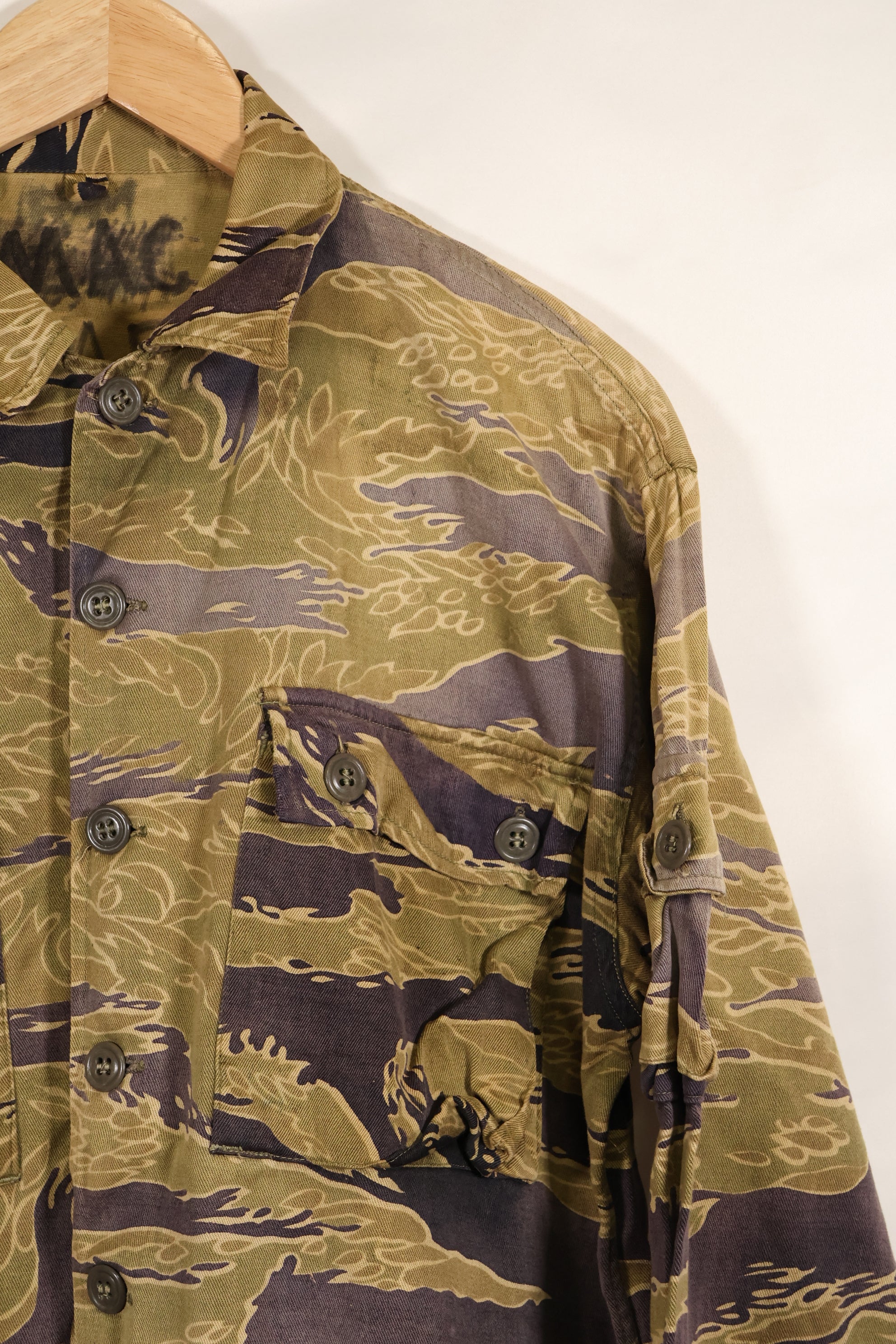 1960年代後半　ゴールドタイガーストライプ　シャツ　USカット　US-M　褪色あり　中古品