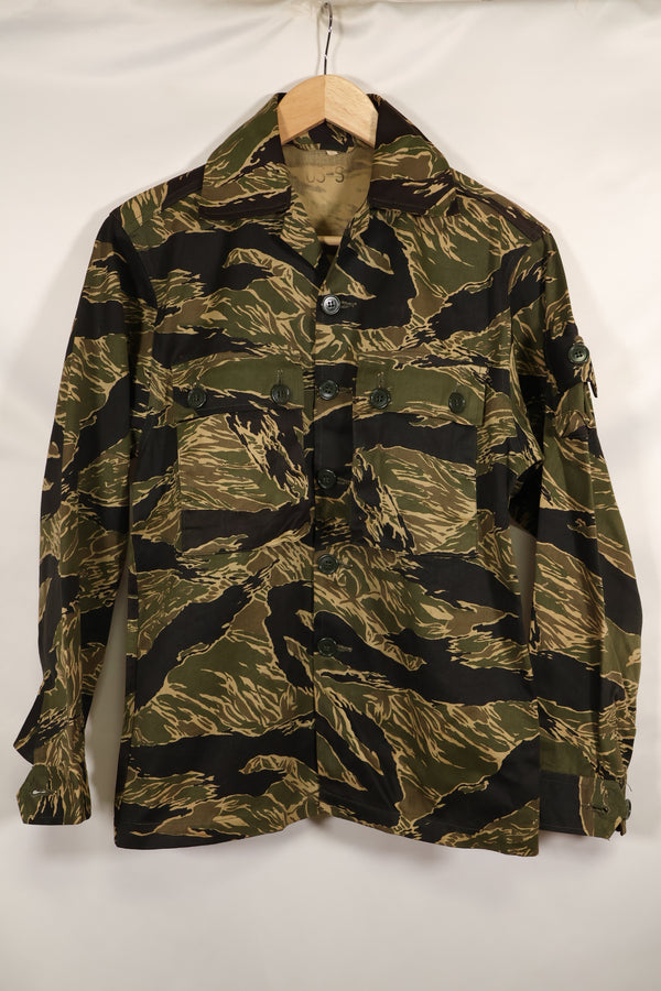 実物　デッドストック　沖縄タイガー　タイガーストライプ　USカットシャツ　US-S　日本本土縫製　汚れあり