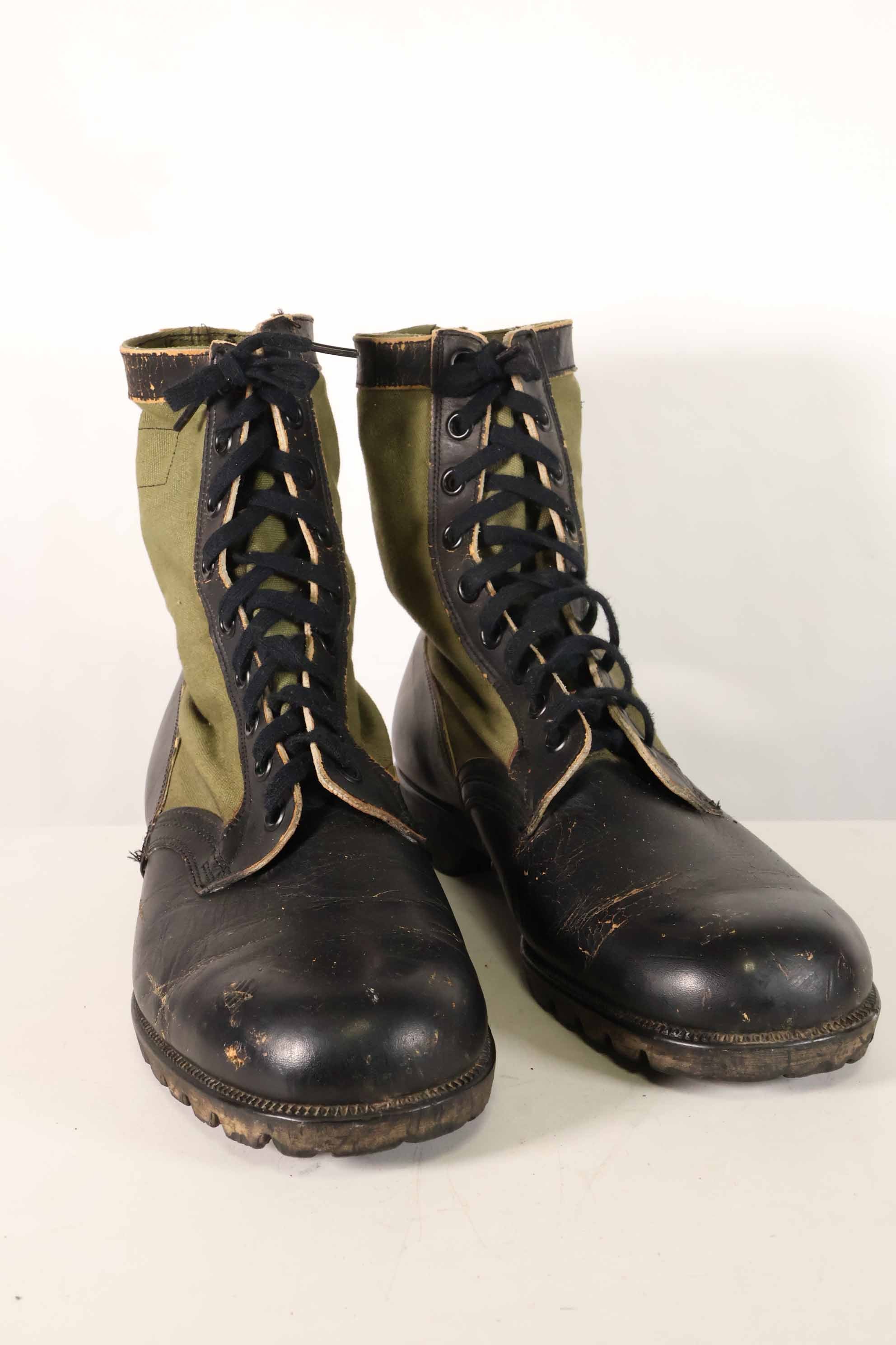 1962 Contract 1st Model U.S. Army Jungle Boots Vibram Sole 13R Used