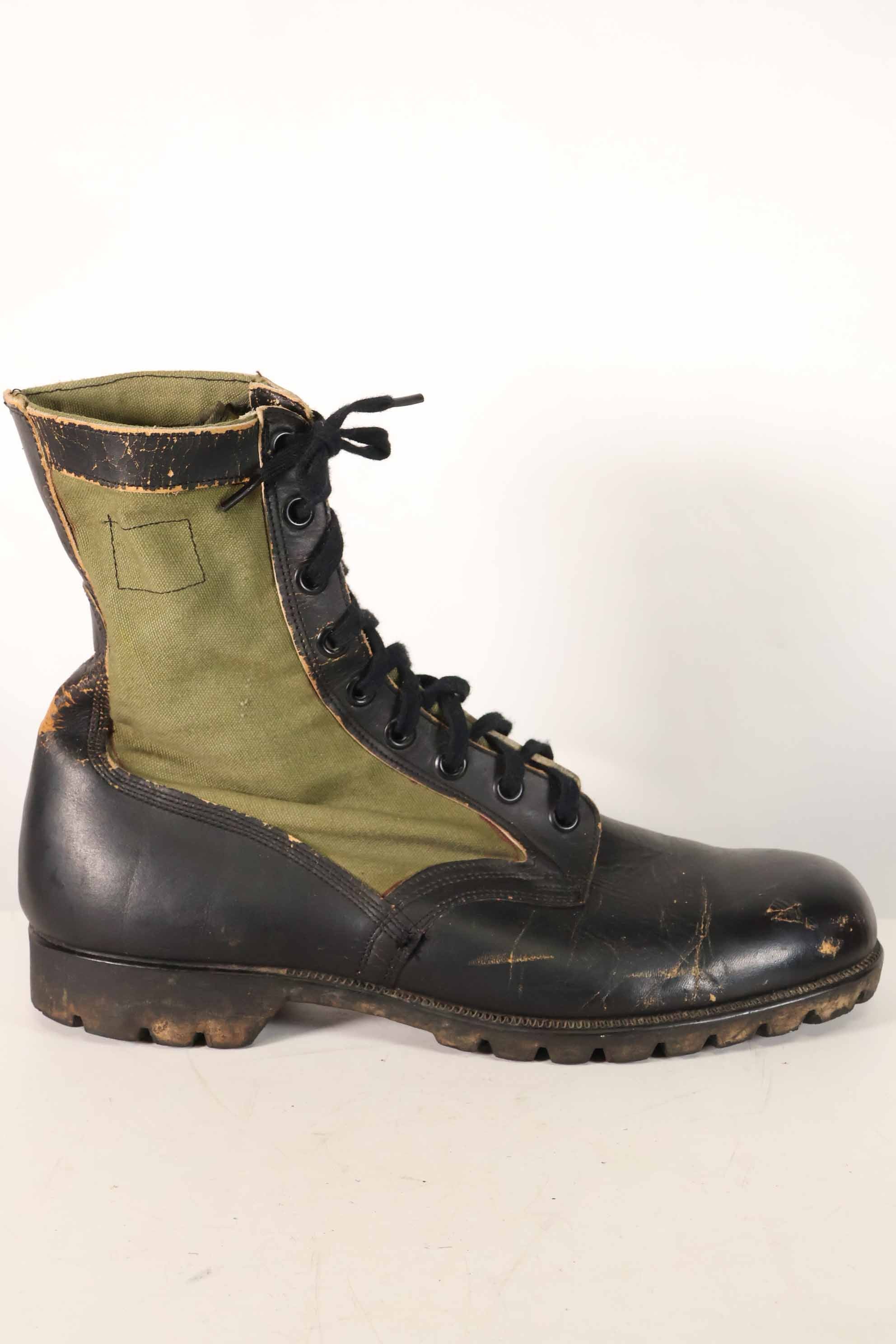 1962 Contract 1st Model U.S. Army Jungle Boots Vibram Sole 13R Used