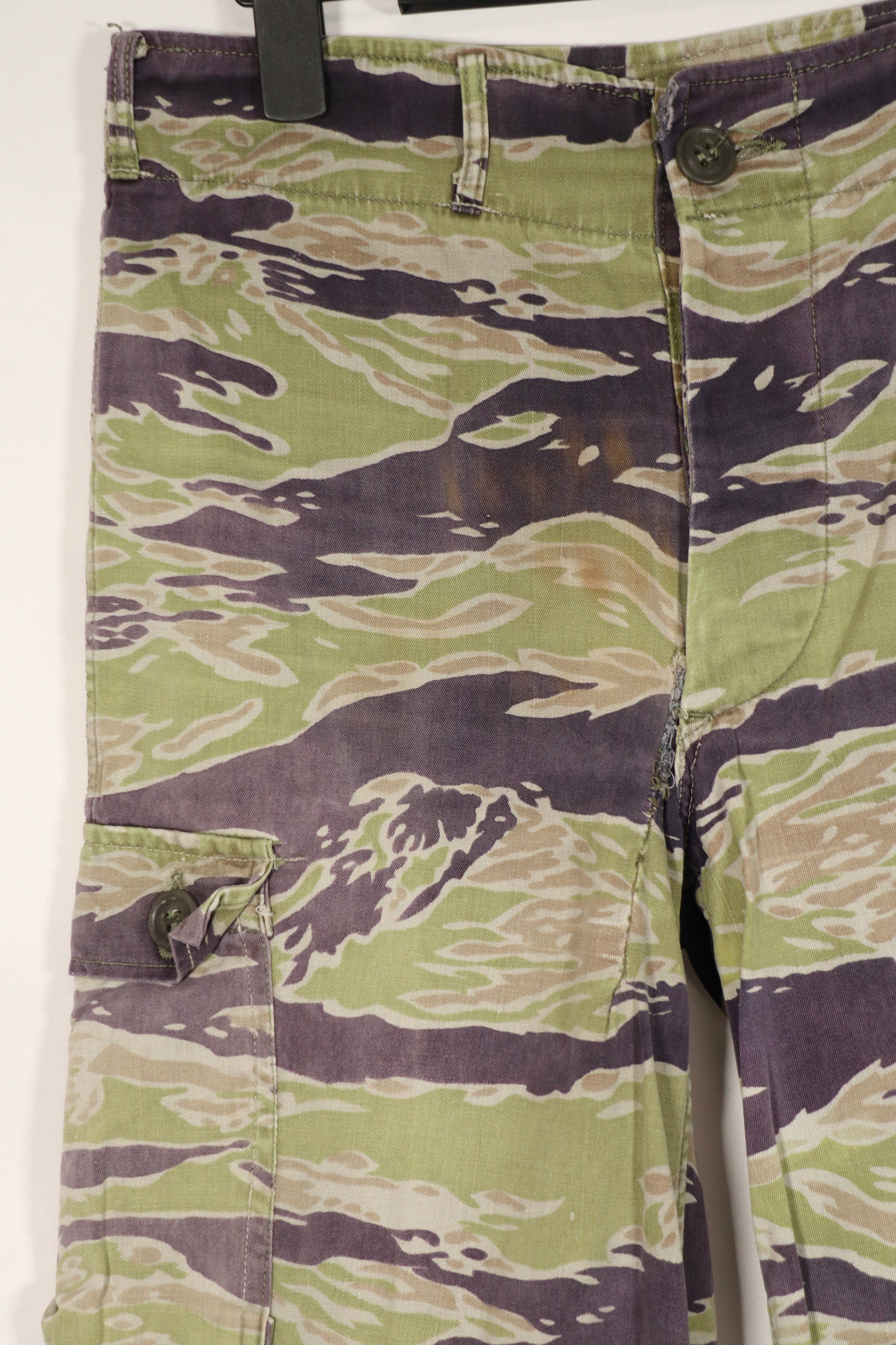 正品二手重磅面料二战后期款式虎纹裤。