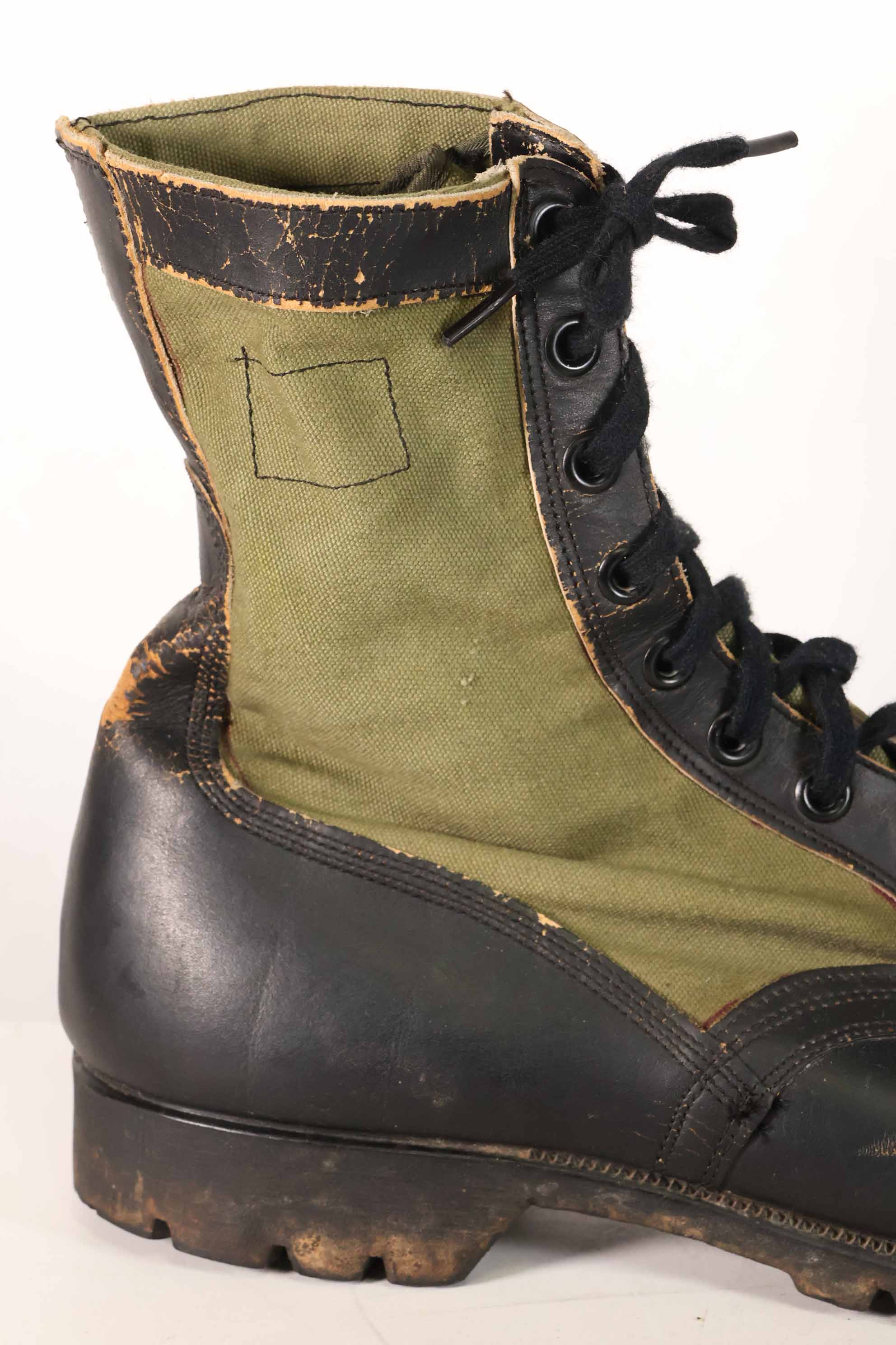 1962 Contract 1st Model U.S. Army Jungle Boots Vibram Sole 13R Used