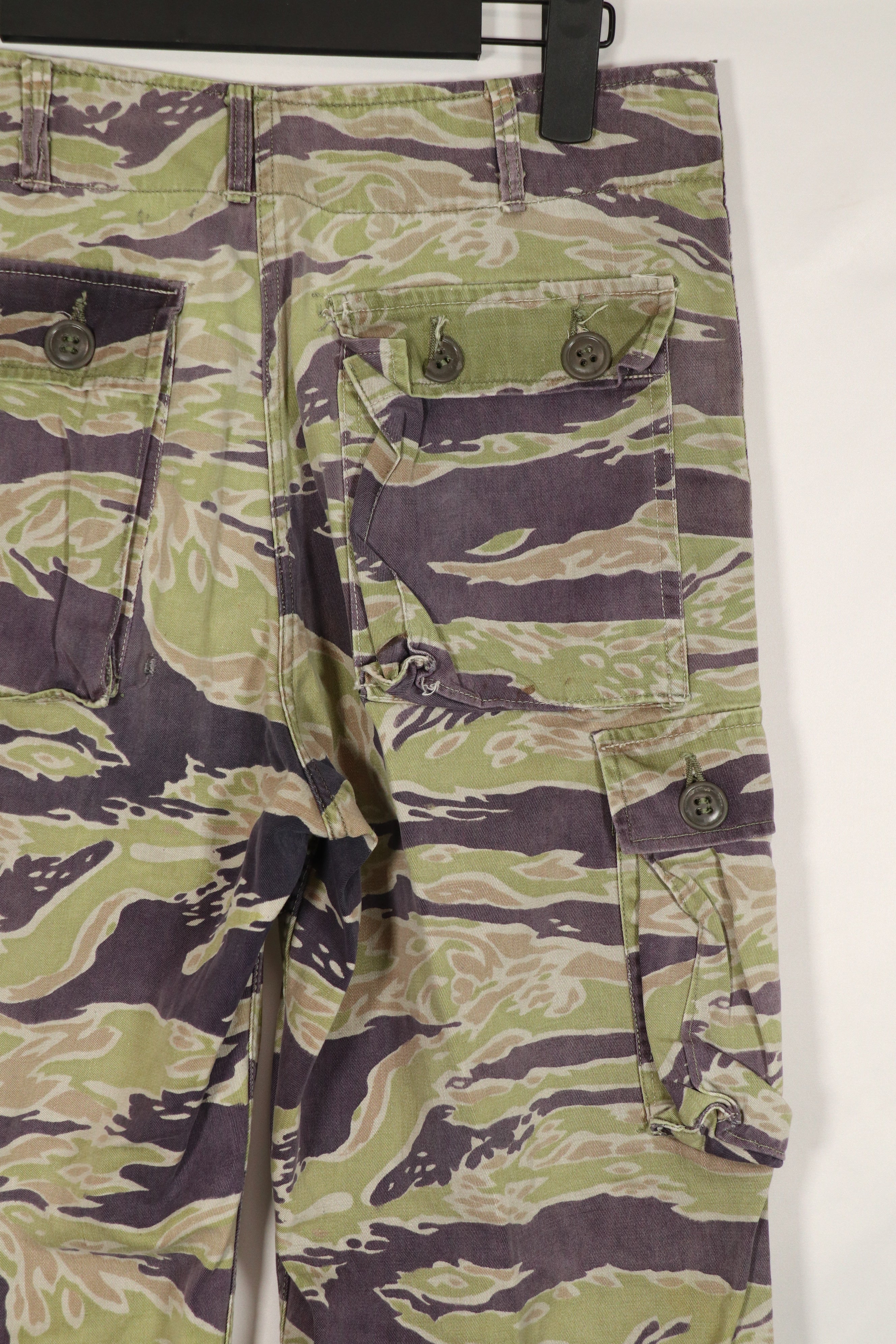 正品二手重磅面料二战后期款式虎纹裤。