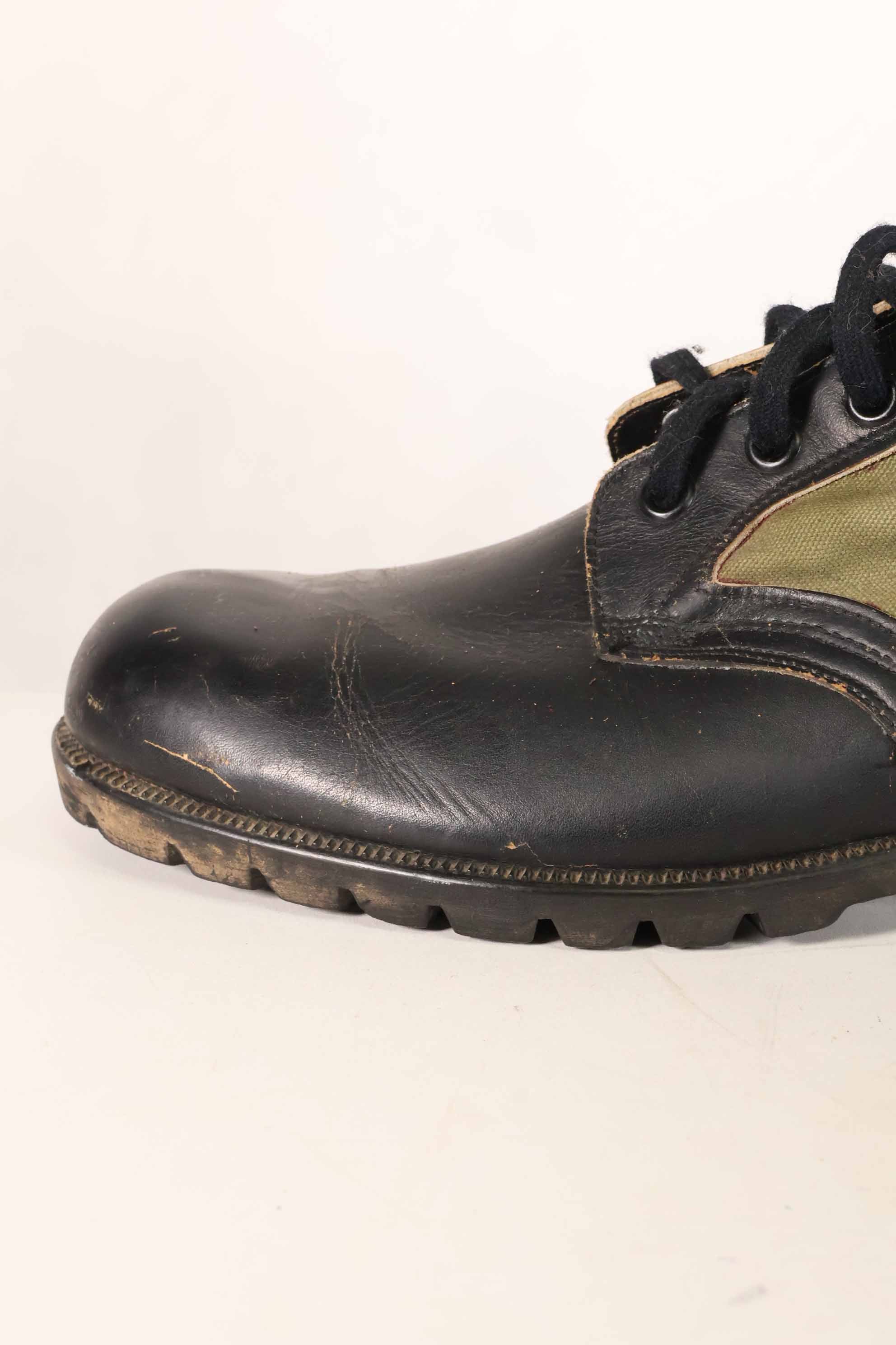 1962 Contract 1st Model U.S. Army Jungle Boots Vibram Sole 13R Used