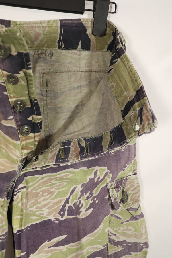 正品二手重磅面料二战后期款式虎纹裤。