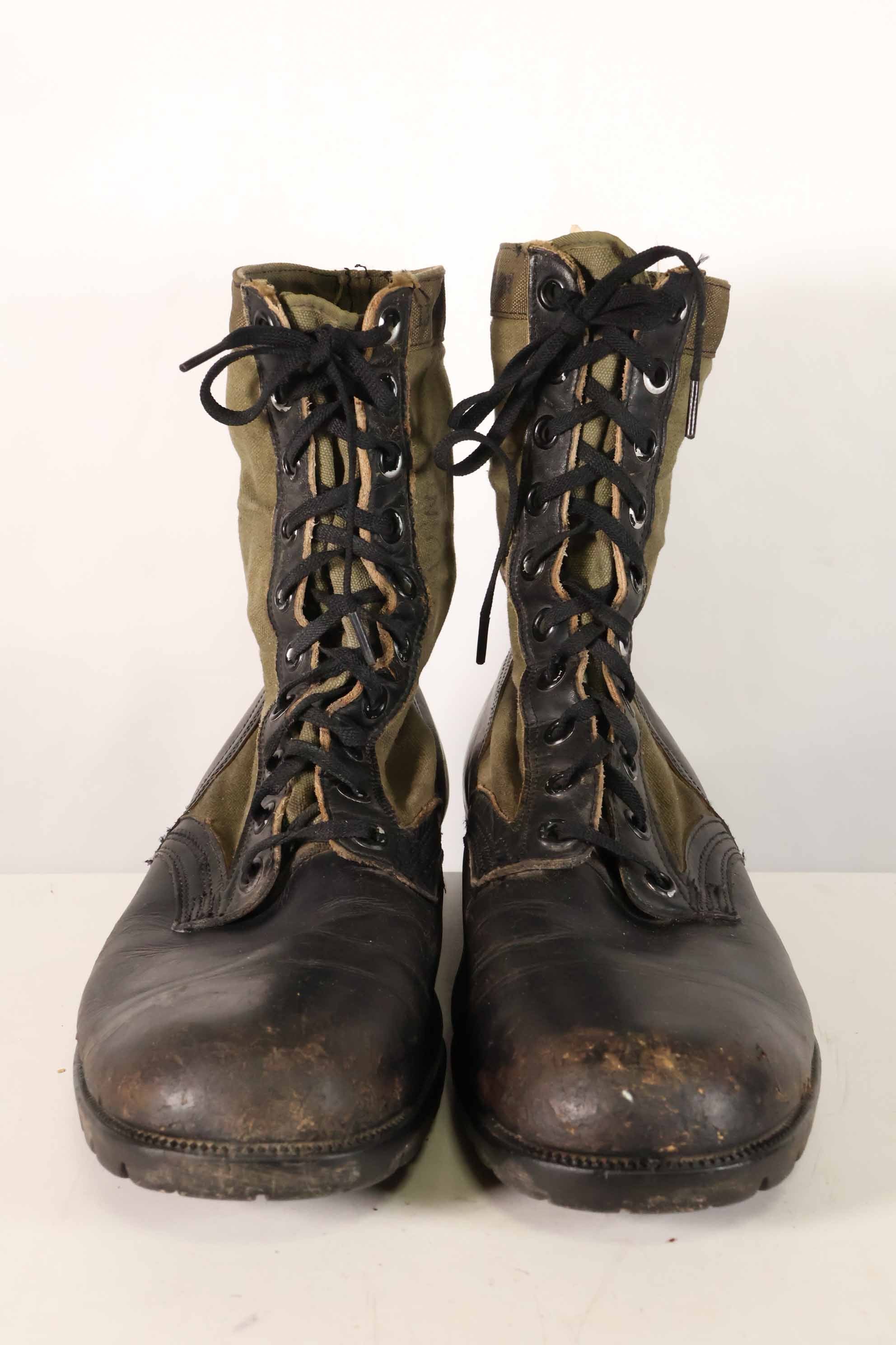 1964 Contract 2nd Model U.S. Army Jungle Boots Vibram Sole 13R Used
