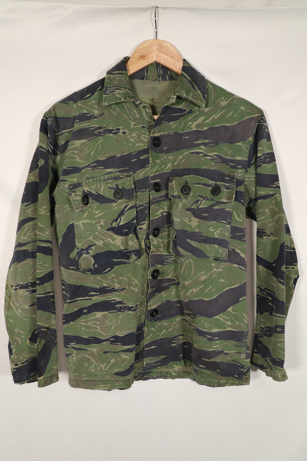 実物　TO78 沖縄タイガー　タイガーストライプ　シャツ　中古品