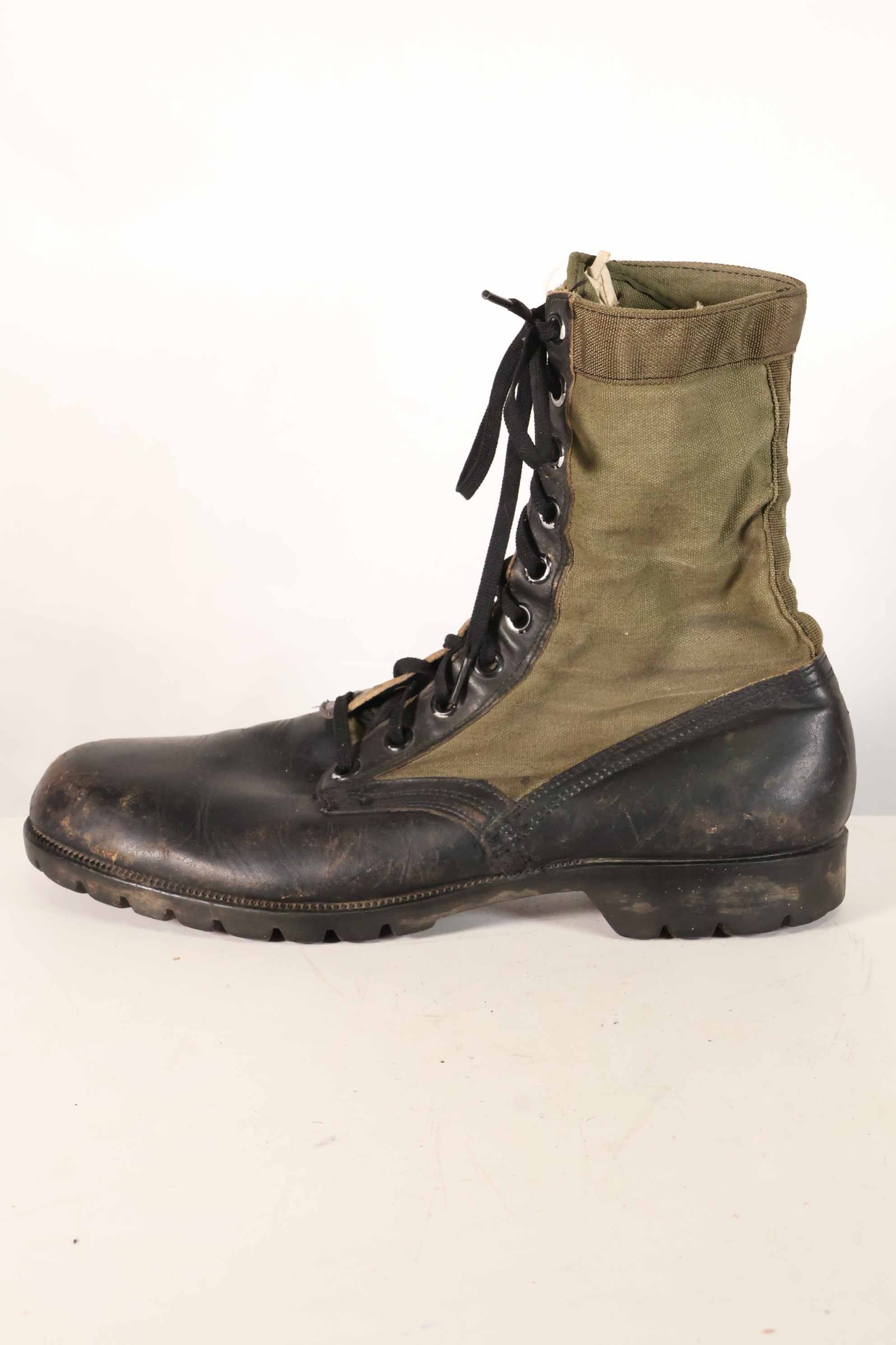 1964 Contract 2nd Model U.S. Army Jungle Boots Vibram Sole 13R Used