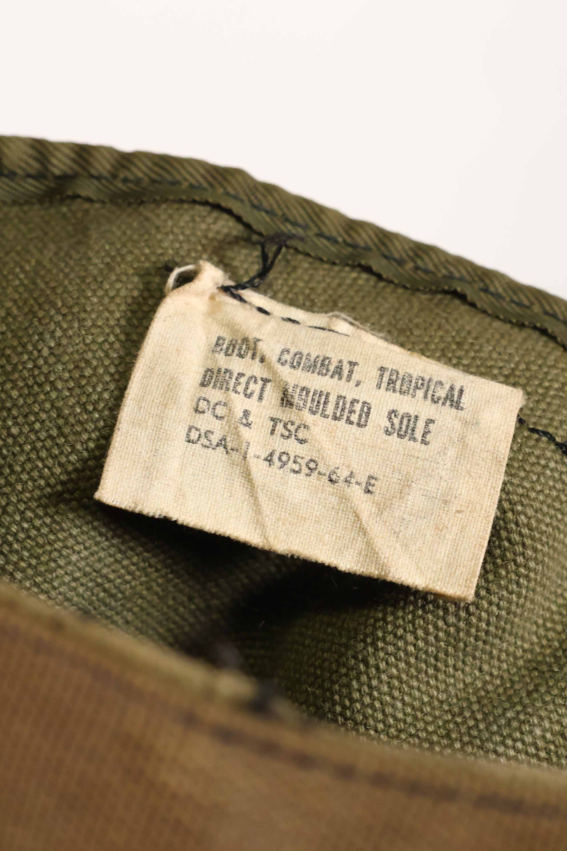 1964 Contract 2nd Model U.S. Army Jungle Boots Vibram Sole 13R Used