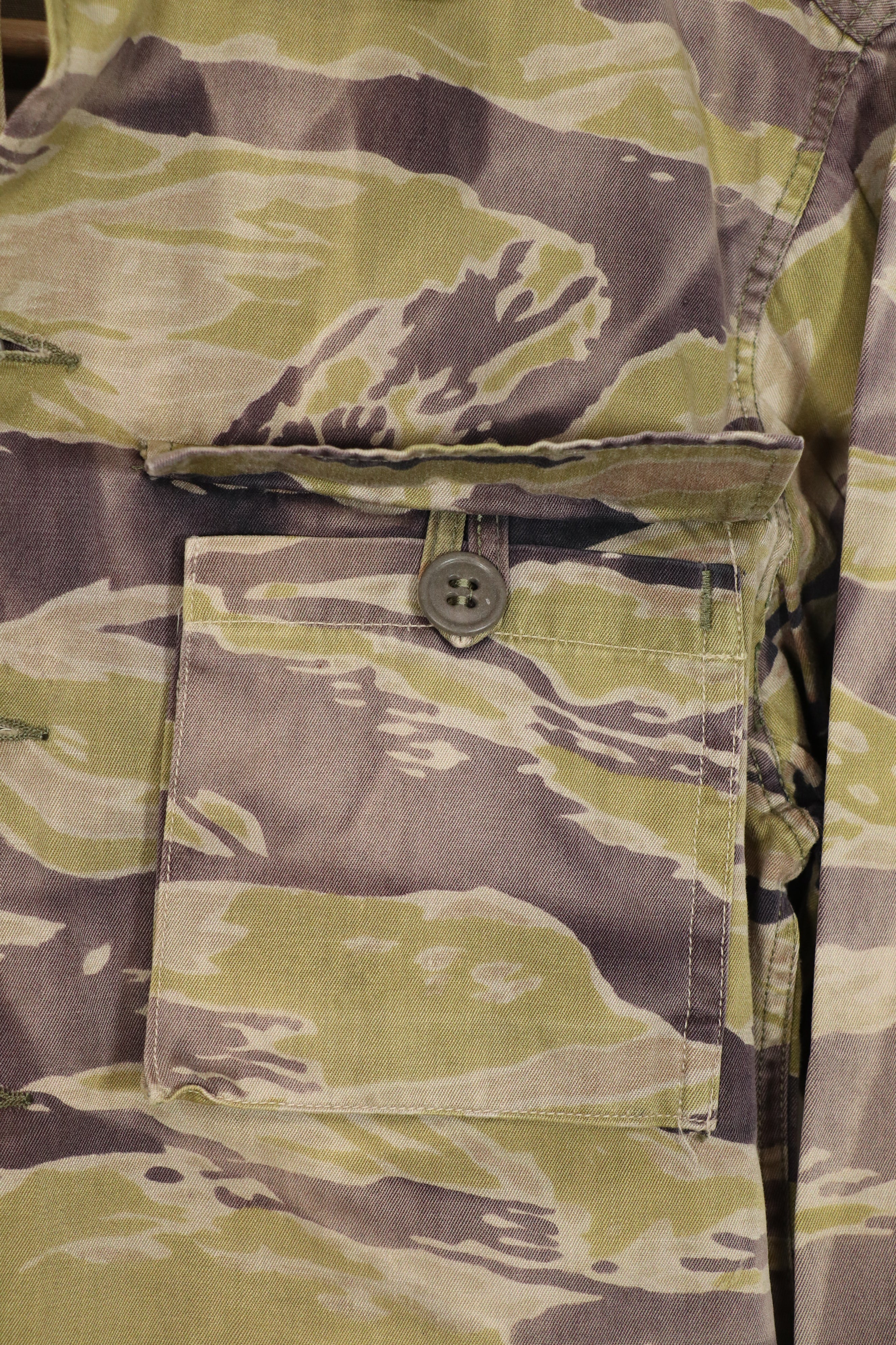 正品二手重磅二战后期虎纹衬衫。