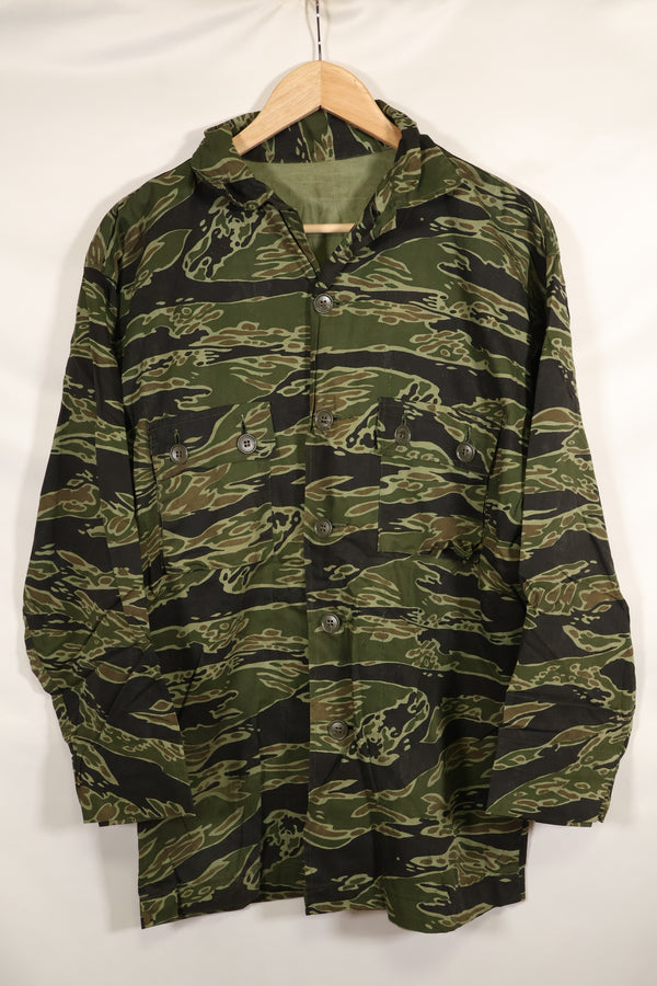 実物　レイトウォーパターン　USサイズ　タイガーストライプ　シャツ　ダークカラー　ほぼ未使用