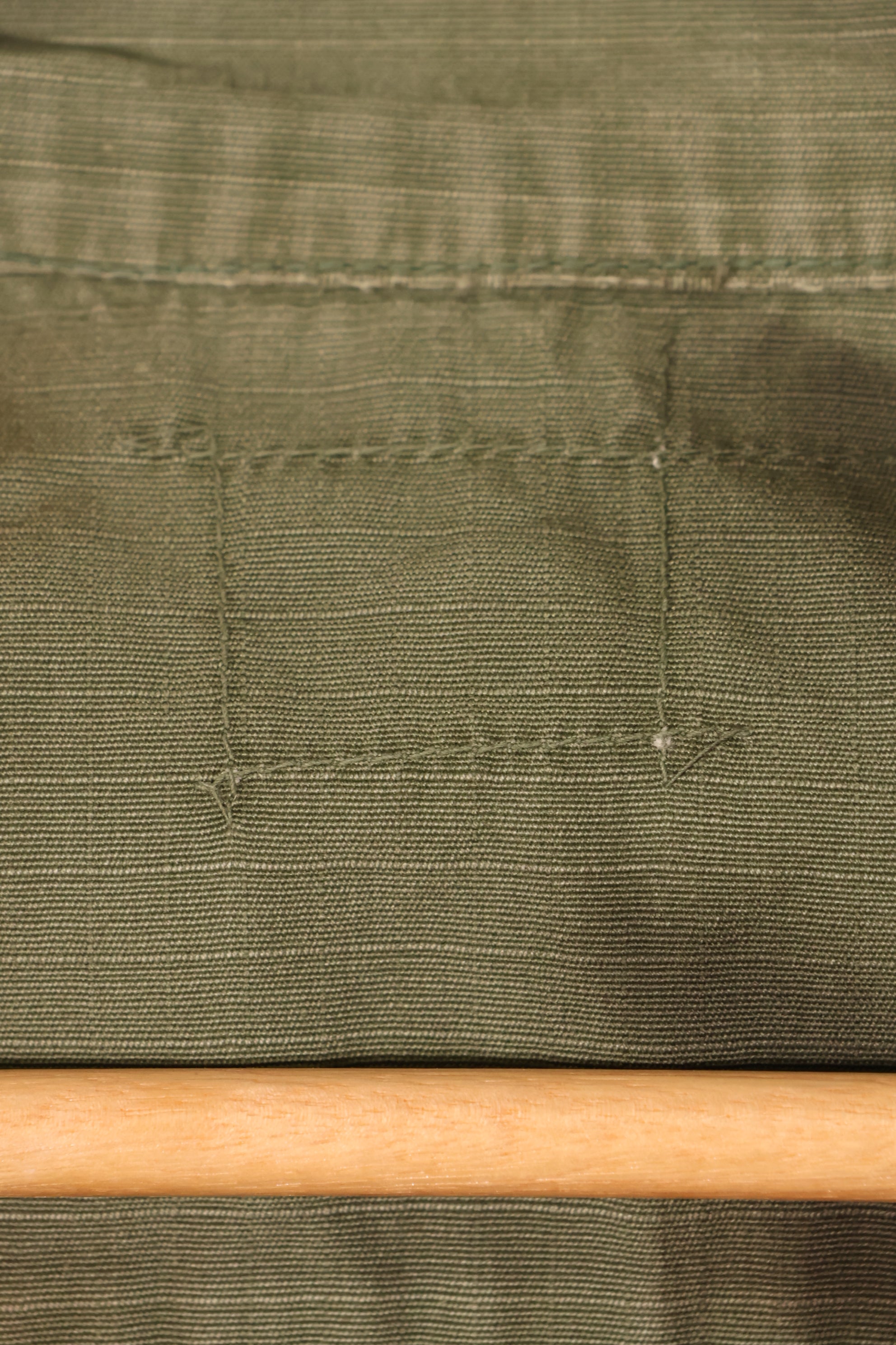 Contract from the late 1960s; Estimated S-R size; Based on an actual jacket; MACV SOG spray-painted jacket; Replica; Manufactured by MILITARIA 1911; Used item