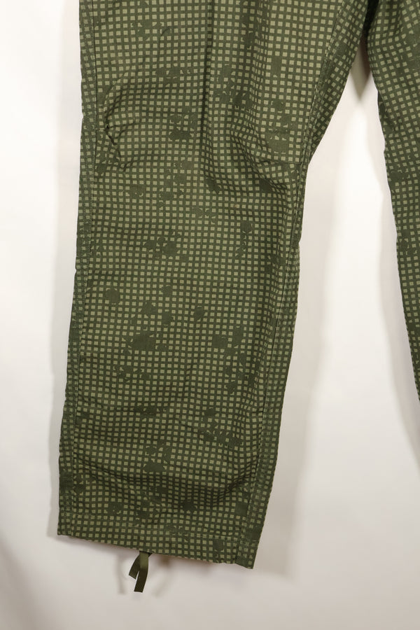 1982 Contract - M-R U.S. Military - Infrared-Countermeasure - Night Camo - Pants - Overpants - Used