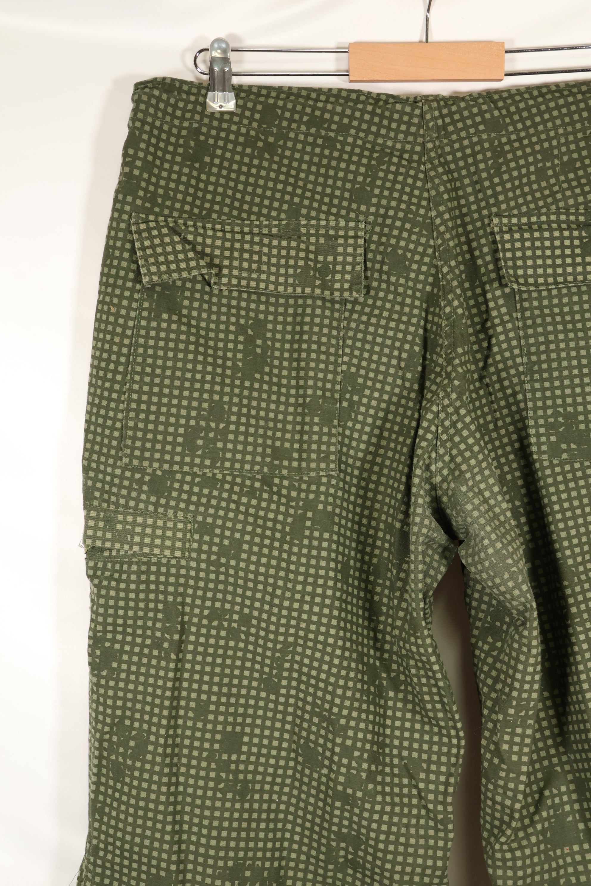 1982 Contract - M-R U.S. Military - Infrared-Countermeasure - Night Camo - Pants - Overpants - Used
