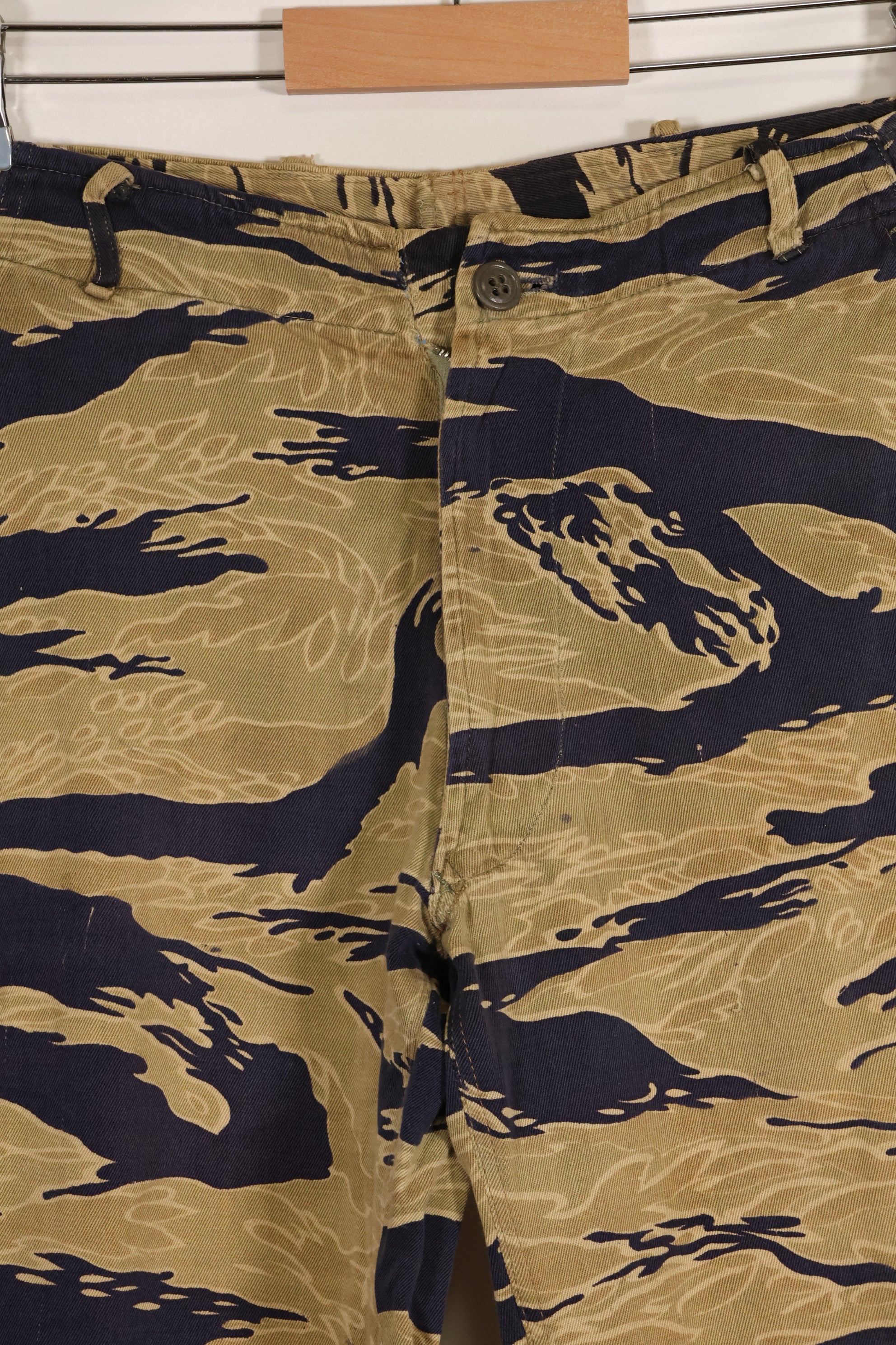 1960年代後半　ゴールドタイガーストライプ　パンツ　USカット　US-M改造　褪色あり　中古品