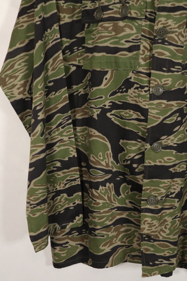 正品二战后期款式虎纹衬衫，美码L码，品相良好