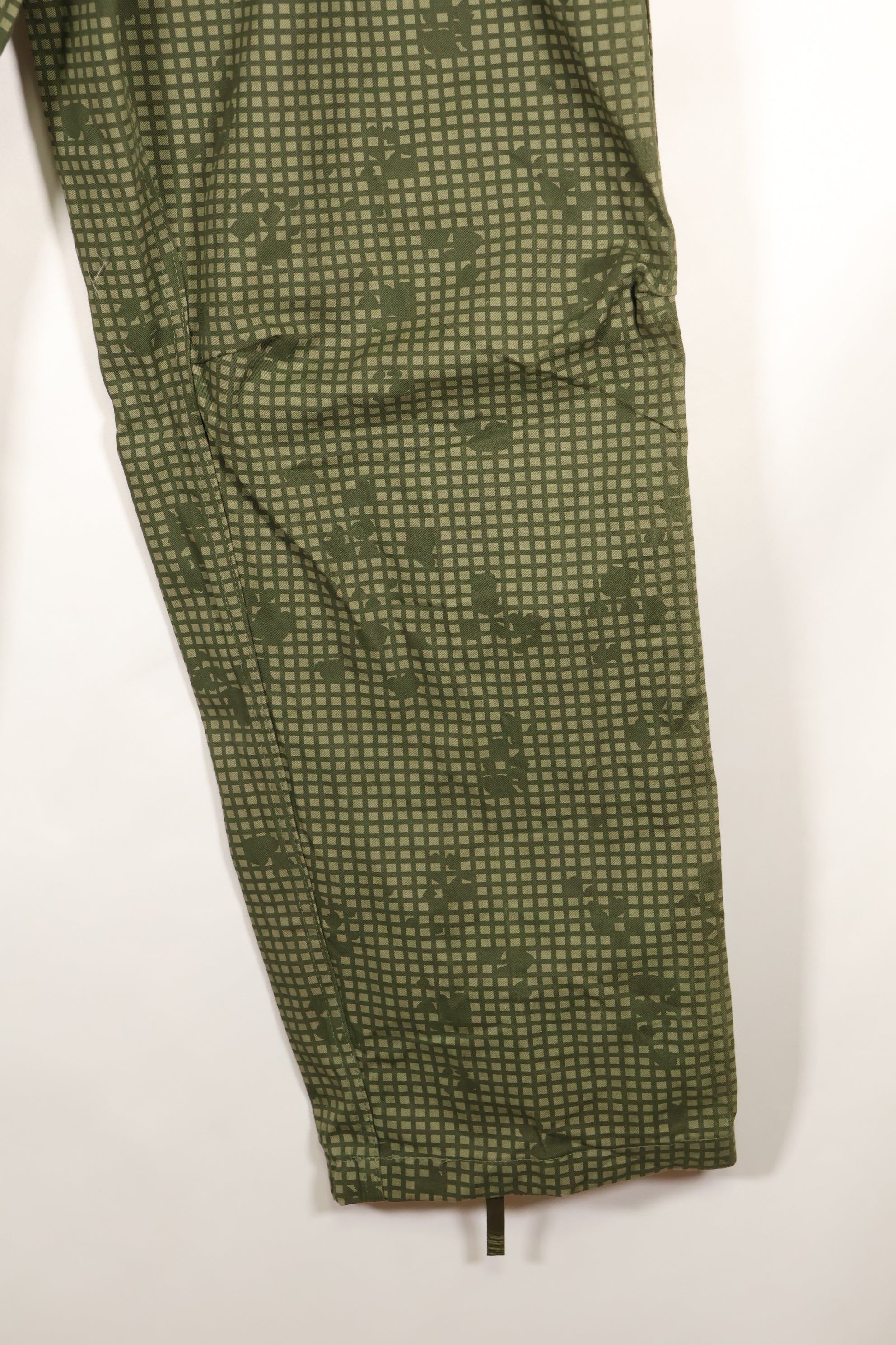 1987 Contract - L-R: U.S. Military, Infrared-Countermeasure, Night Camo, Pants, Overpants, Used (Replica)