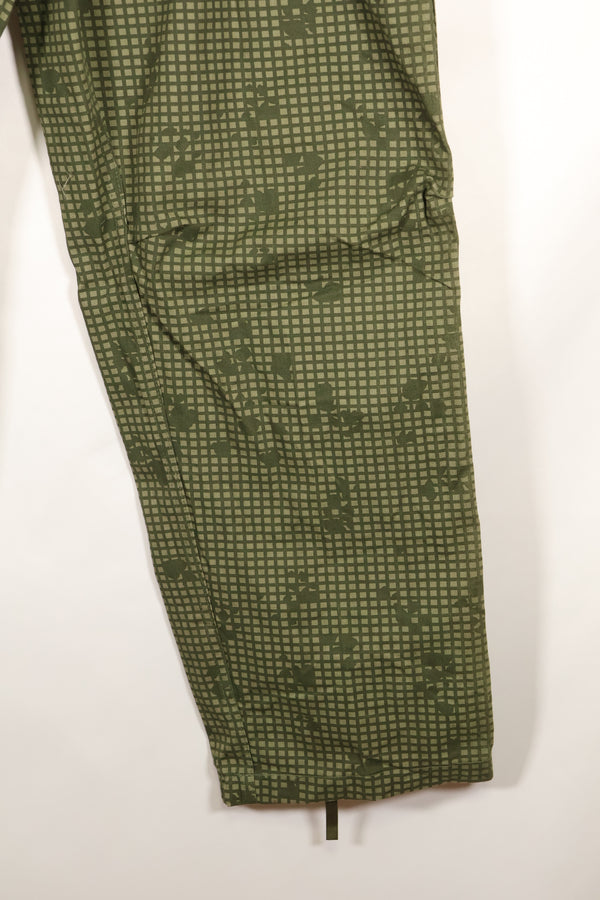 1987 Contract - L-R: U.S. Military, Infrared-Countermeasure, Night Camo, Pants, Overpants, Used (Replica)