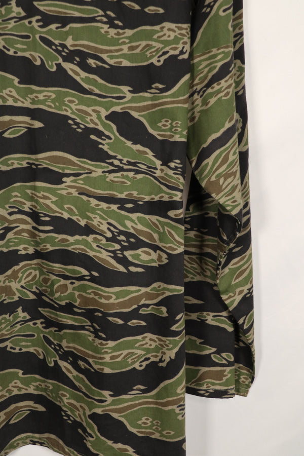 正品二战后期款式虎纹衬衫，美码L码，品相良好