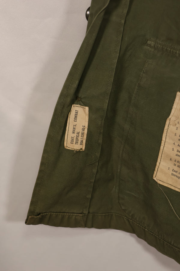 実物　1963年製造　1st Model ジャングルファティーグ　ジャケット　S-S 中古品