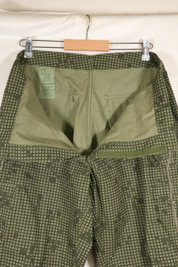 1982 Contract - S-R U.S. Military - Infrared-Countermeasure - Night Camo - Pants - Overpants - Used