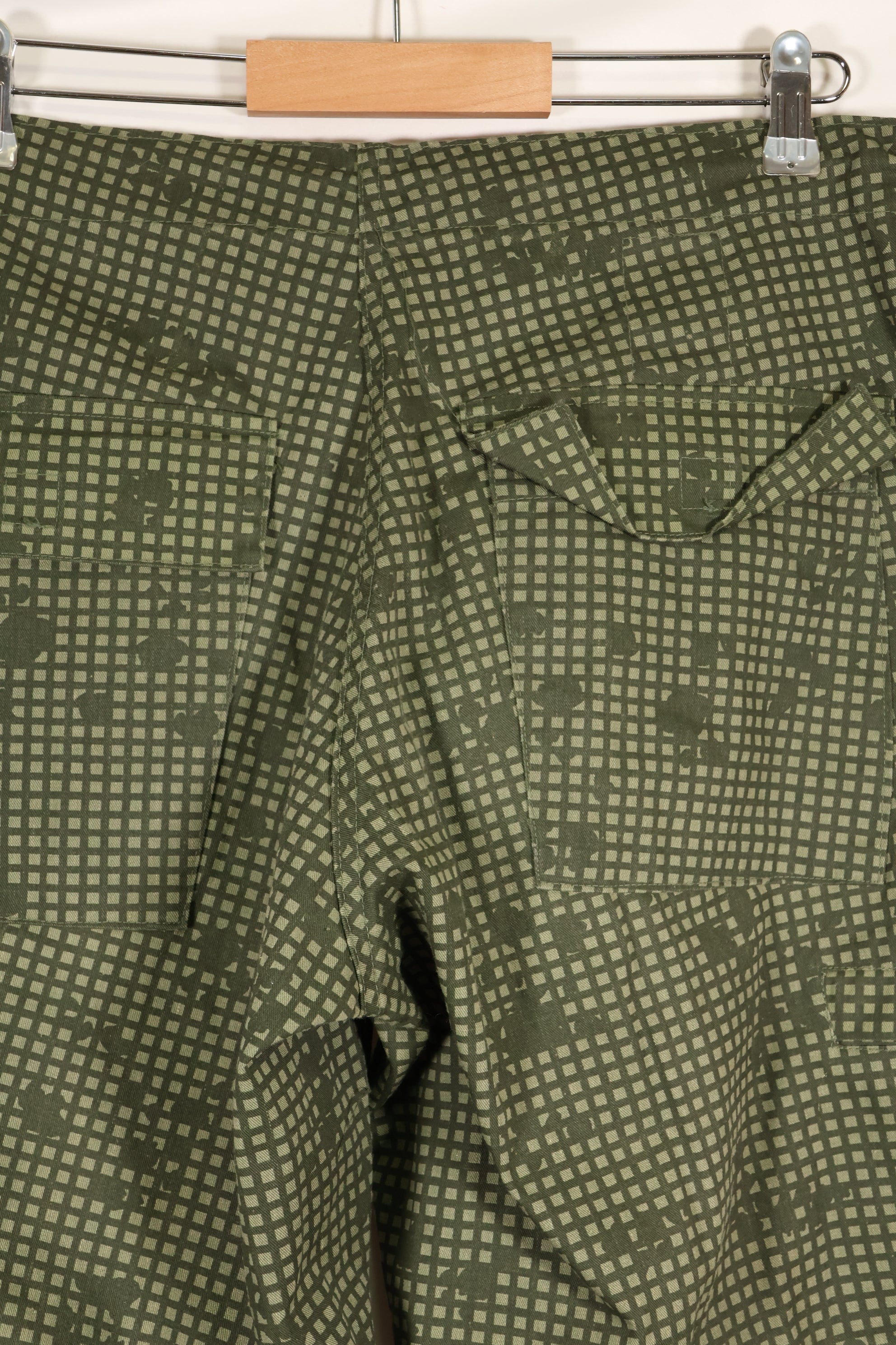 1982 Contract - S-R U.S. Military - Infrared-Countermeasure - Night Camo - Pants - Overpants - Used
