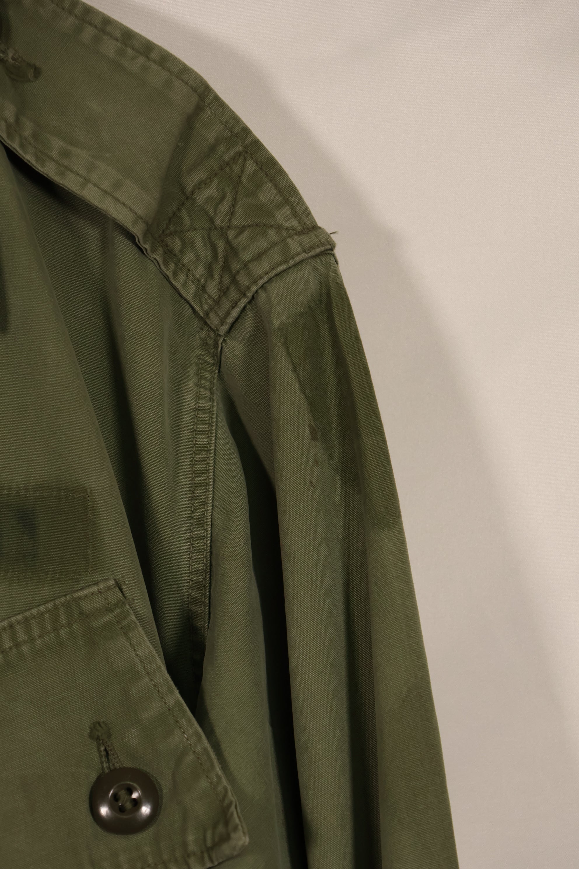 実物　1963-64年製造　1st Model ジャングルファティーグ　ジャケット　パッチ後あり　中古品