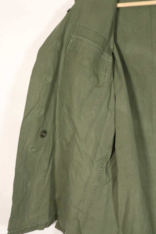 正品，极其罕见的特种作战衬衫，二手，有胶水痕迹，B码