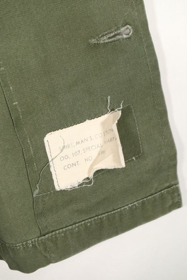 正品，极其罕见的特种作战衬衫，二手，有胶水痕迹，B码