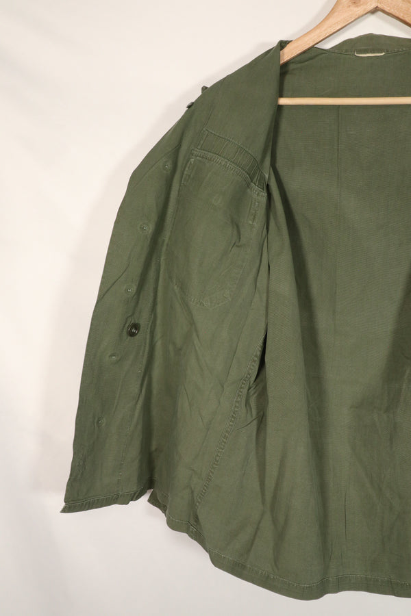 正品，极其罕见的特种作战衬衫，二手，有胶水痕迹，B码