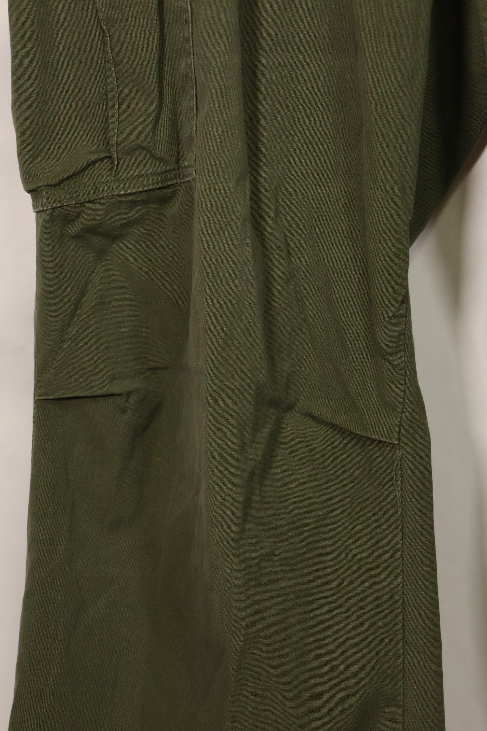 1967年合同第三款非防撕裂丛林作战裤，尺码标签已无法辨认，二手