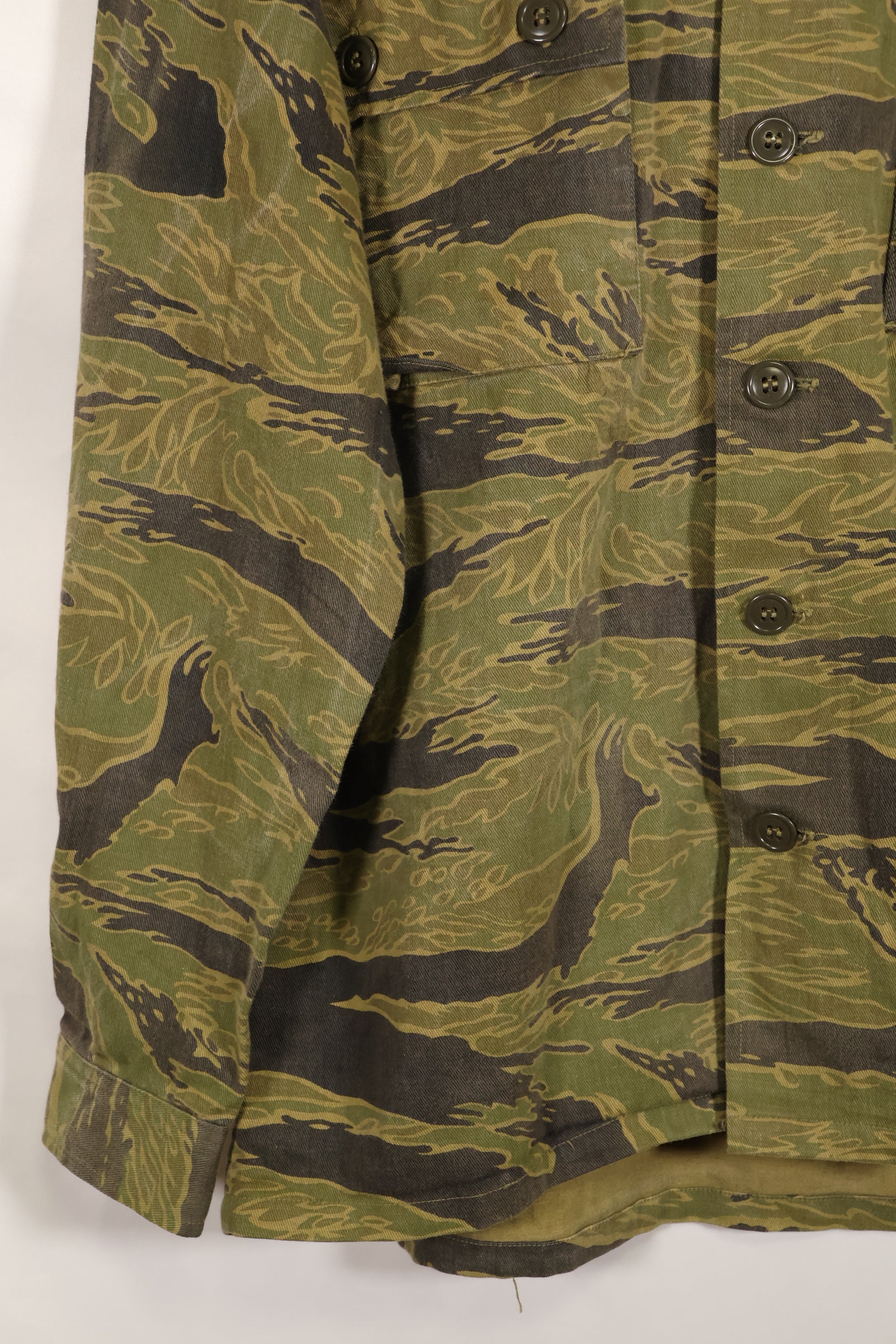 大阪 MASH製　US-M ゴールドタイガーストライプ　USカット　シャツ　中古品　退色あり