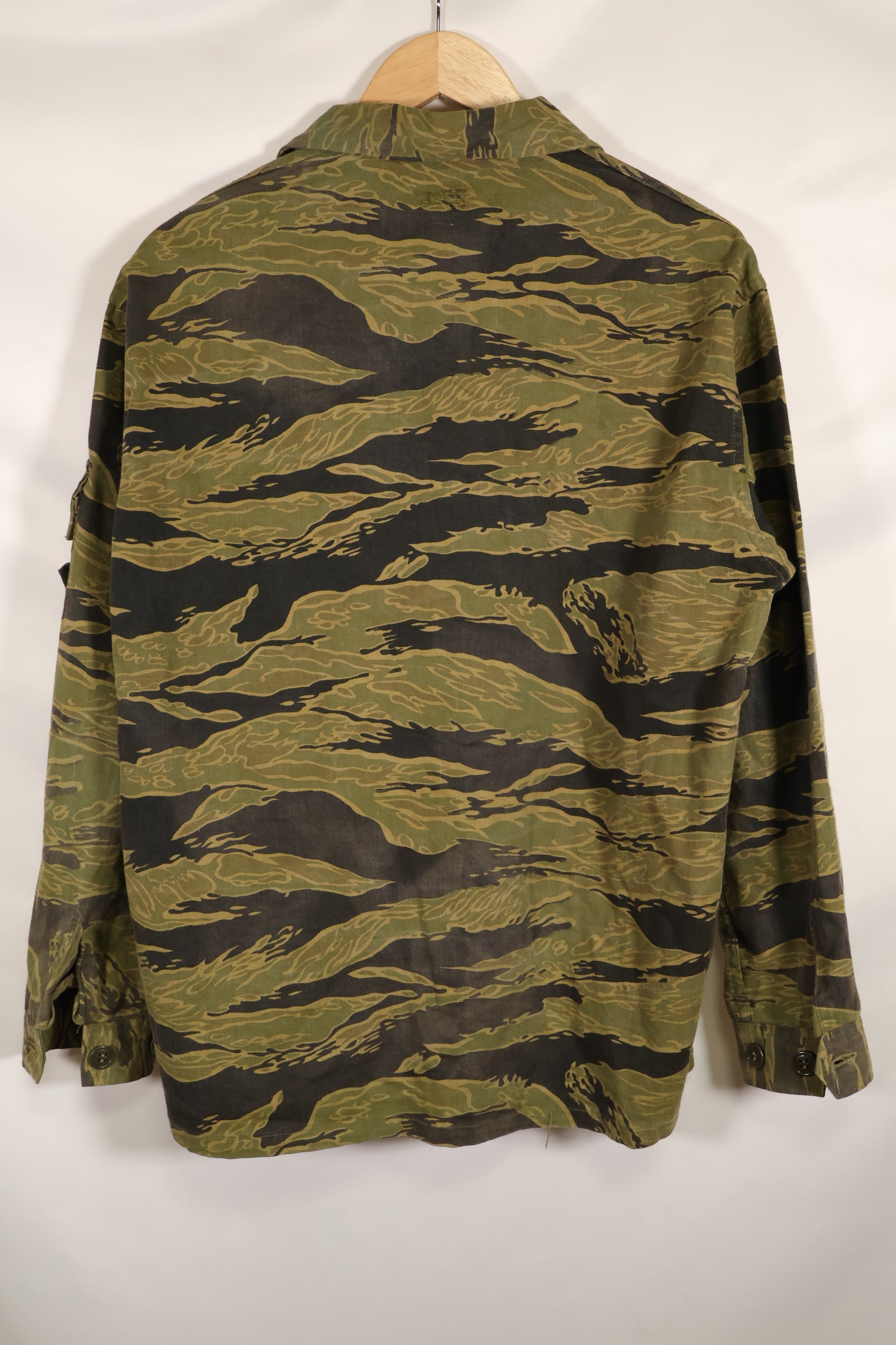 大阪 MASH製　US-M ゴールドタイガーストライプ　USカット　シャツ　中古品　退色あり