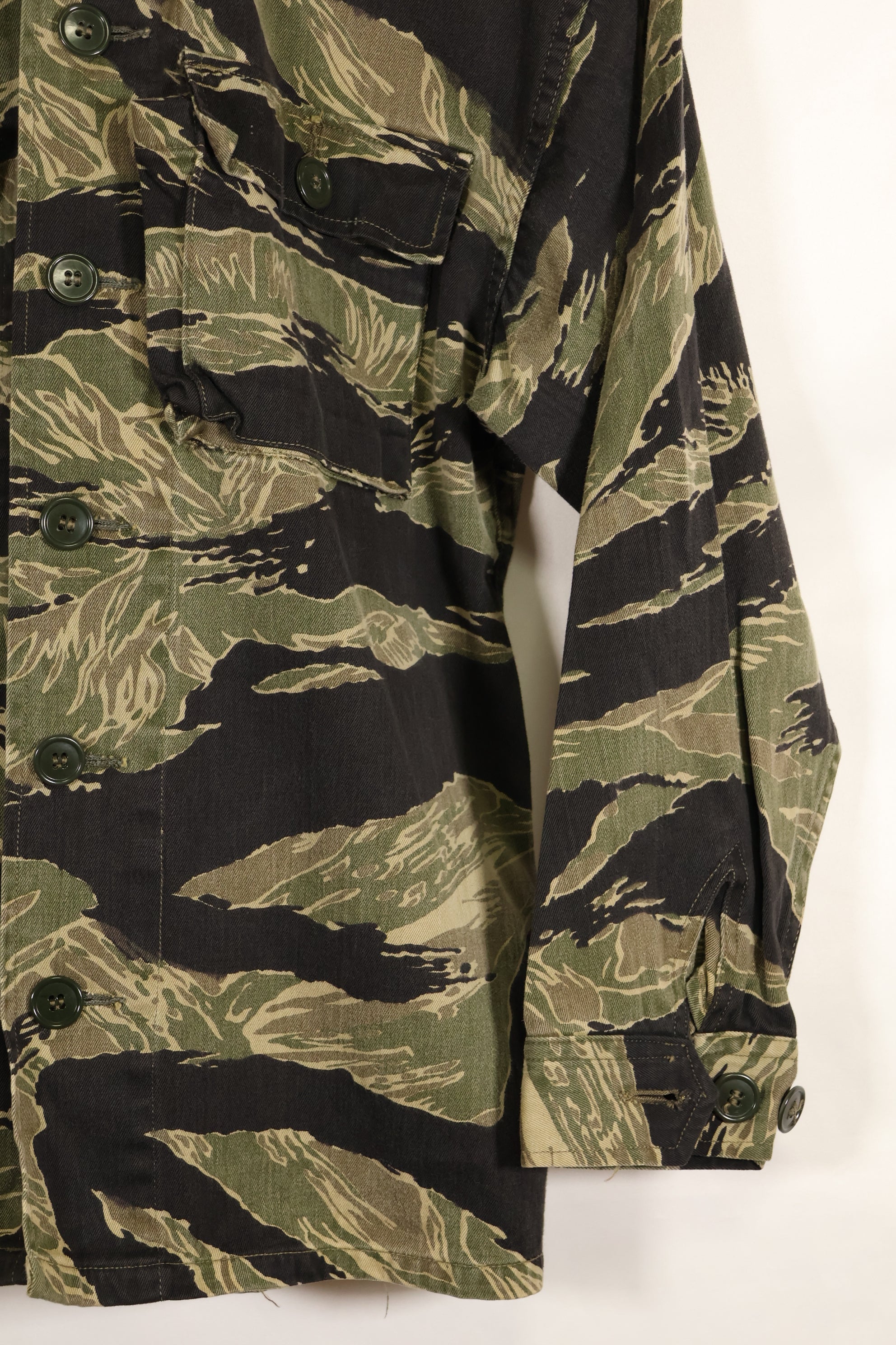 1960年代　A-M　沖縄タイガー　タイガーストライプ　シャツ　Asian Cut　状態良い　中古品