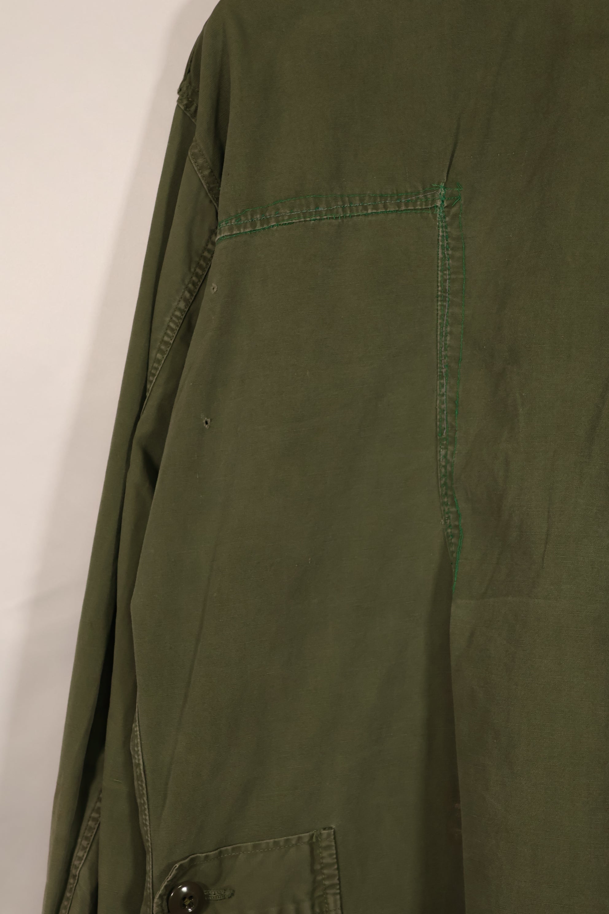 実物　1964年製造　1st Model ジャングルファティーグ　ジャケット　傷・穴あり　状態悪い