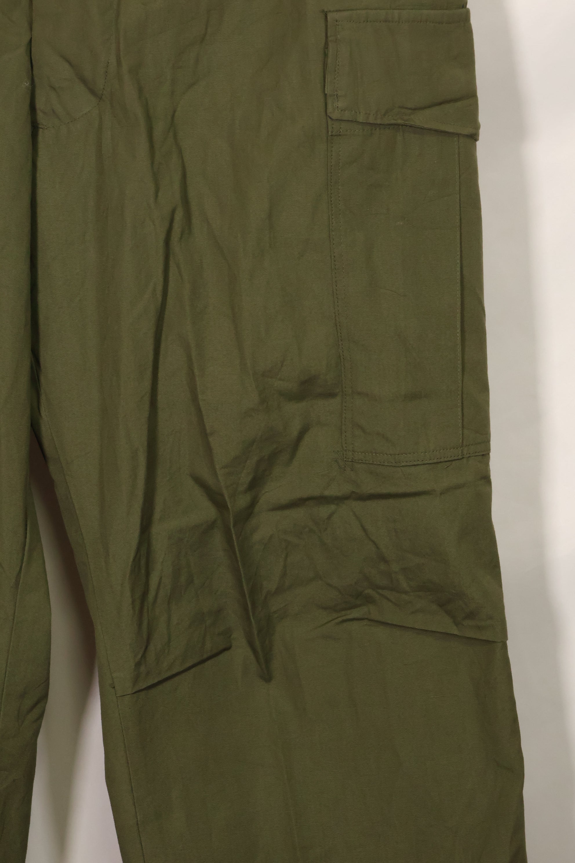 1967 年全新库存第三代非防撕裂丛林迷彩裤（无尺码标签）