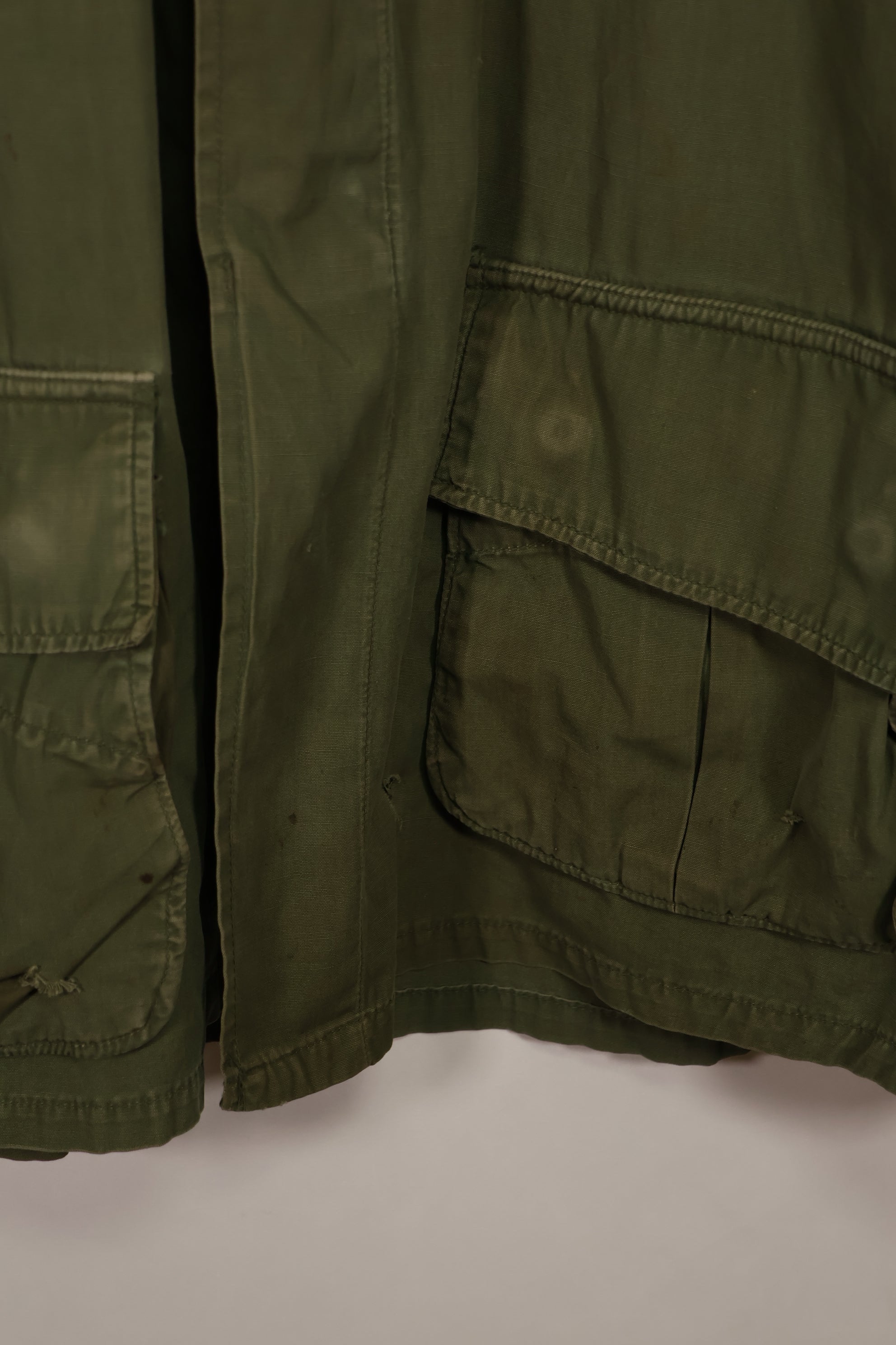 実物　1966年〜1967年製　3rd Model ジャングルファティーグ　M-R　25th Inf パッチ付き　中古品