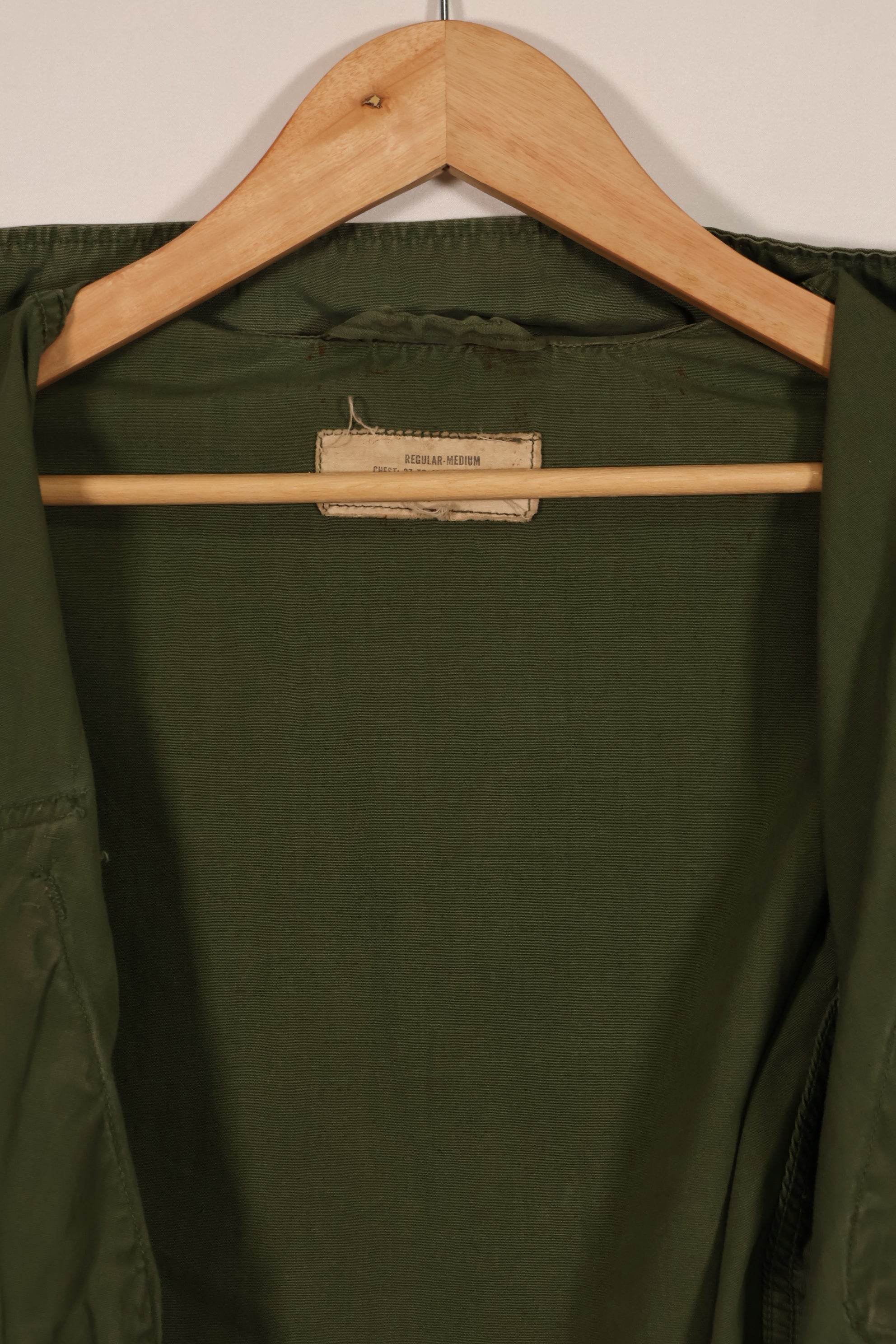 実物　1966年〜1967年製　3rd Model ジャングルファティーグ　M-R　25th Inf パッチ付き　中古品