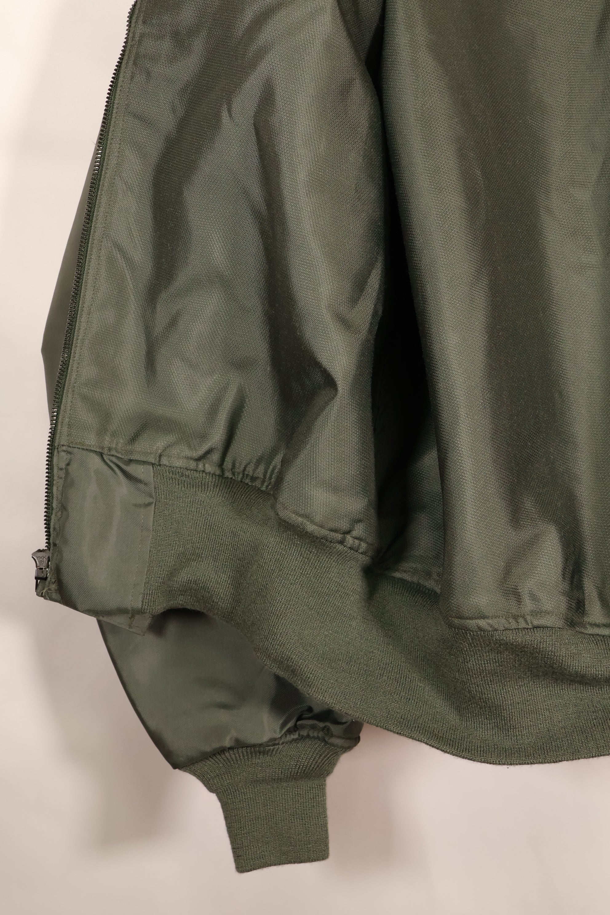 1995年契約　LARGE（42-44）　アメリカ軍　CWU-36P　フライトジャケット　ライトゾーン　中古品