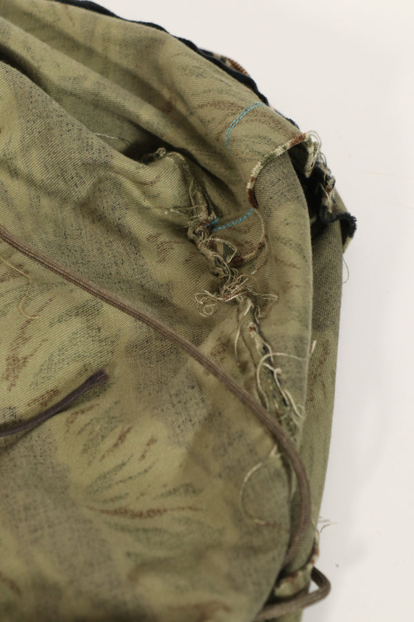 正品本地制造的Zig Zag虎纹图案包，二手