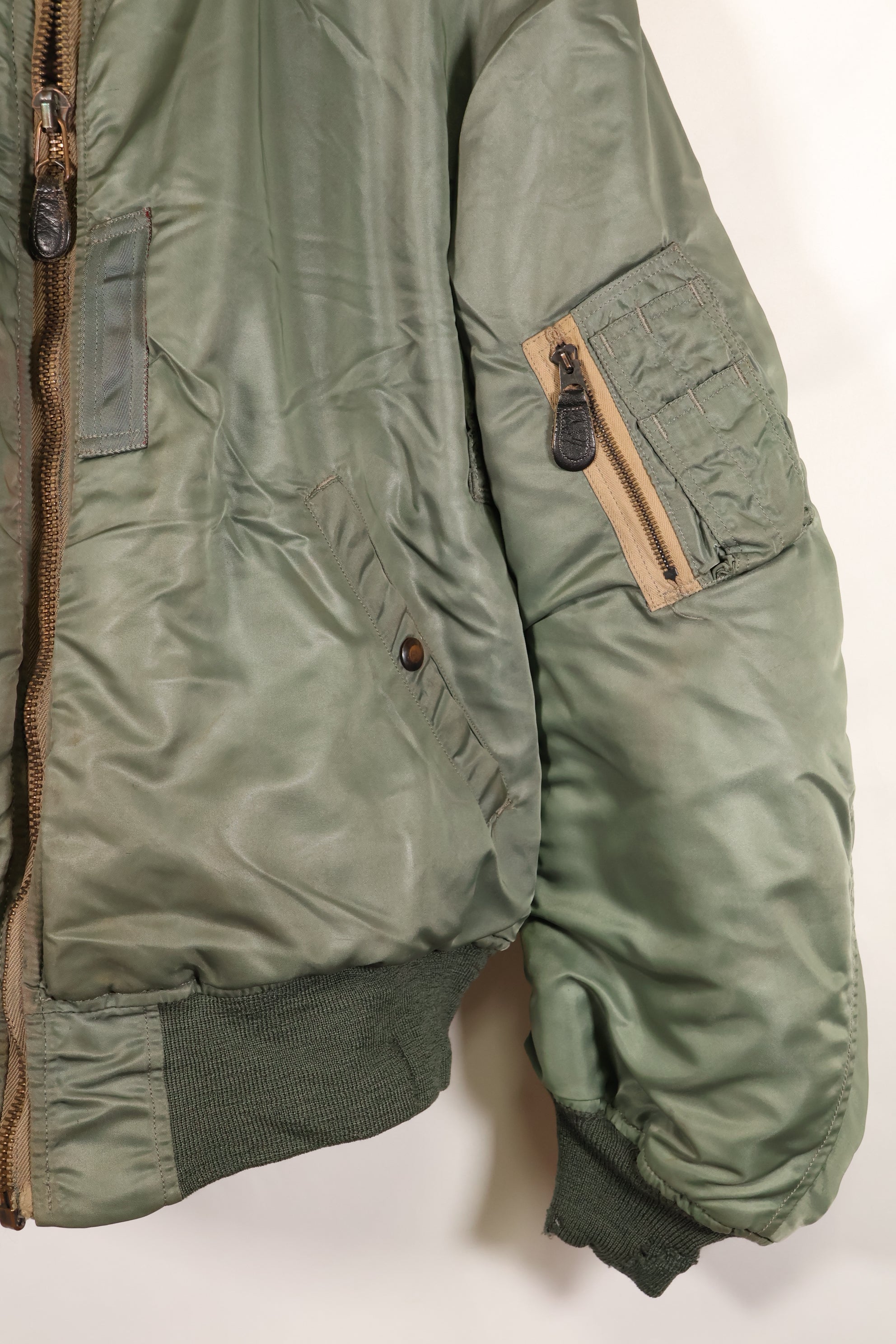 1950s LARGE U.S. Air Force Early Model MA-1 Flight Jacket, Intermediate, Used, Grade B