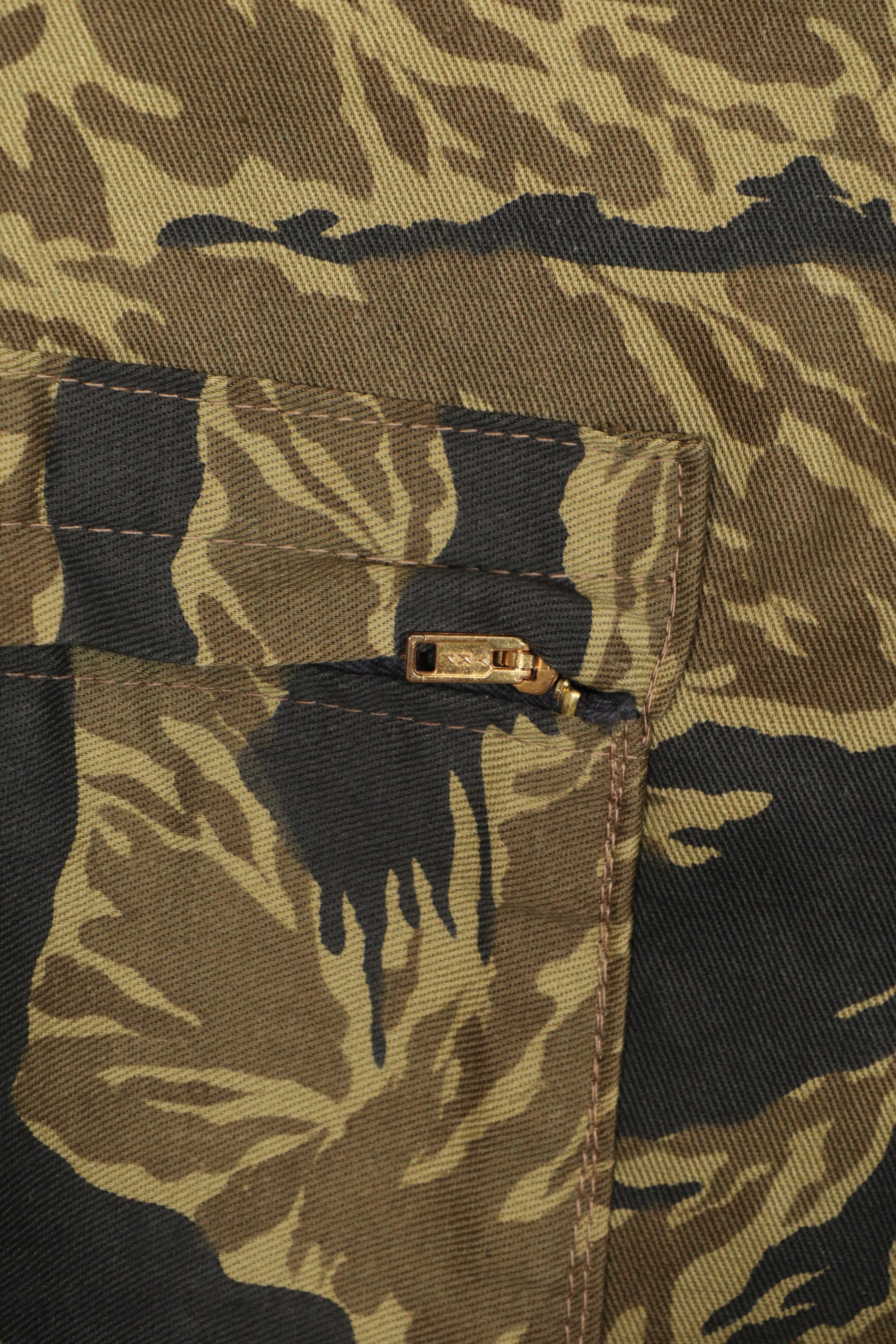 正品 Zig Zag 虎纹西装包，二手