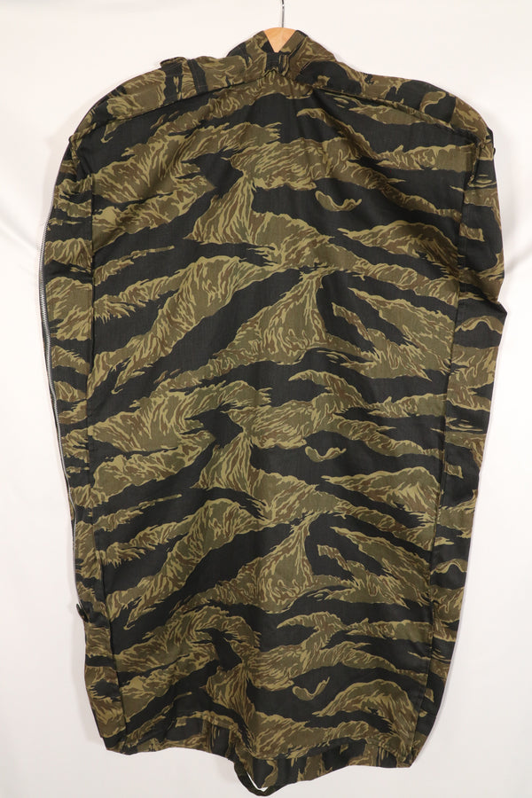 正品 Zig Zag 虎纹西装包，二手