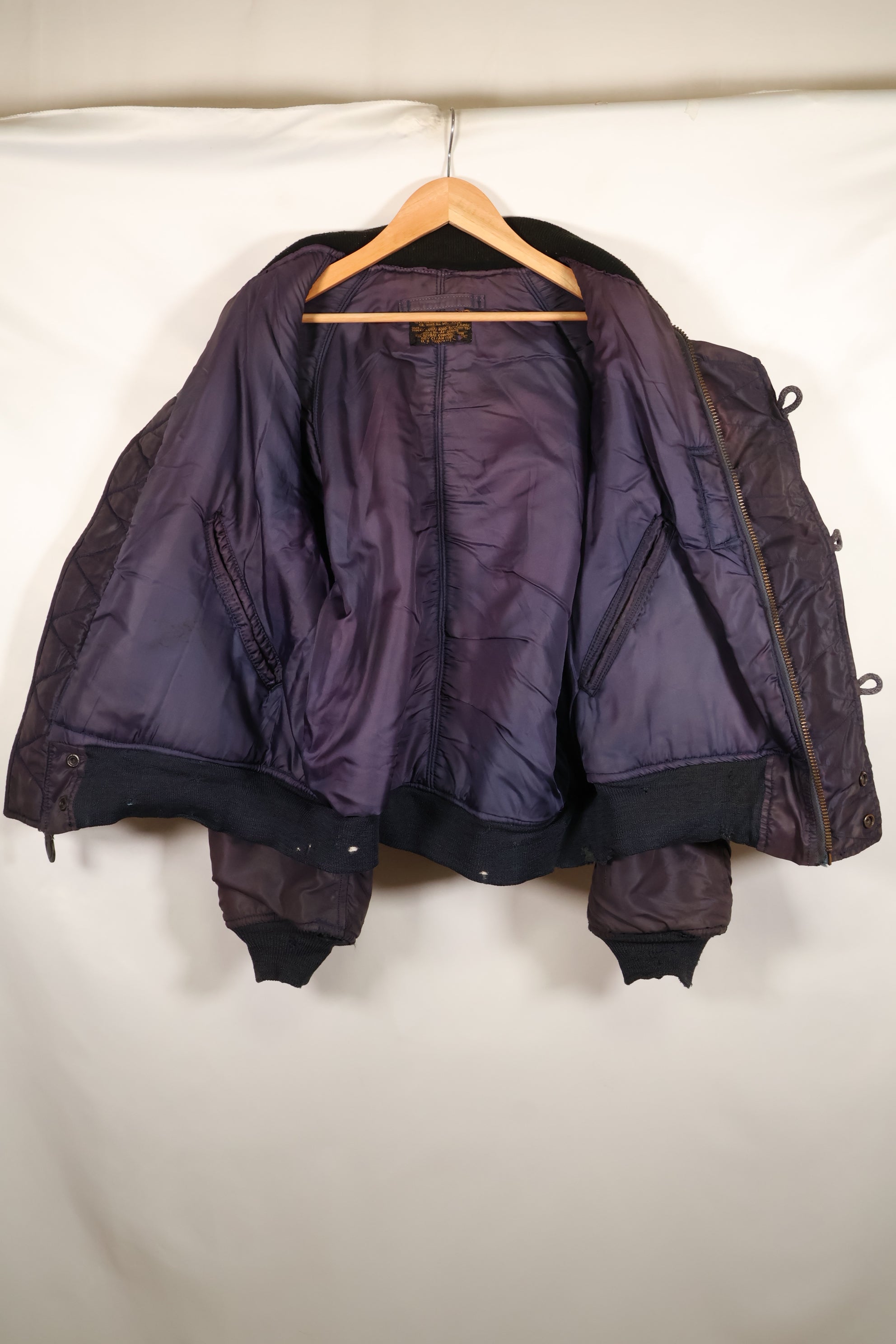 1950s LARGE U.S. Air Force N2-A Flight Jacket (Modified Hood) - Used